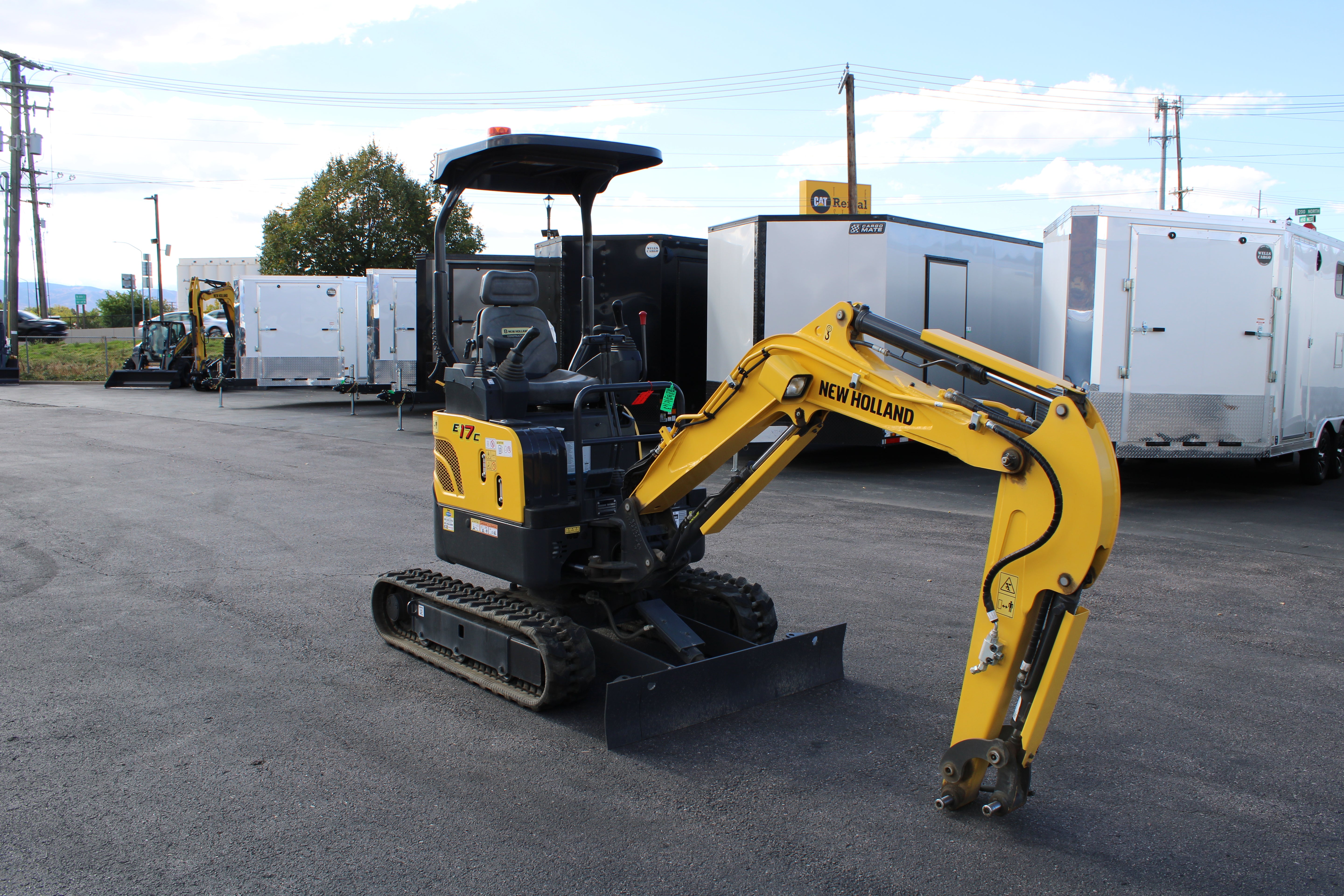 New Holland E17C Mini Excavator