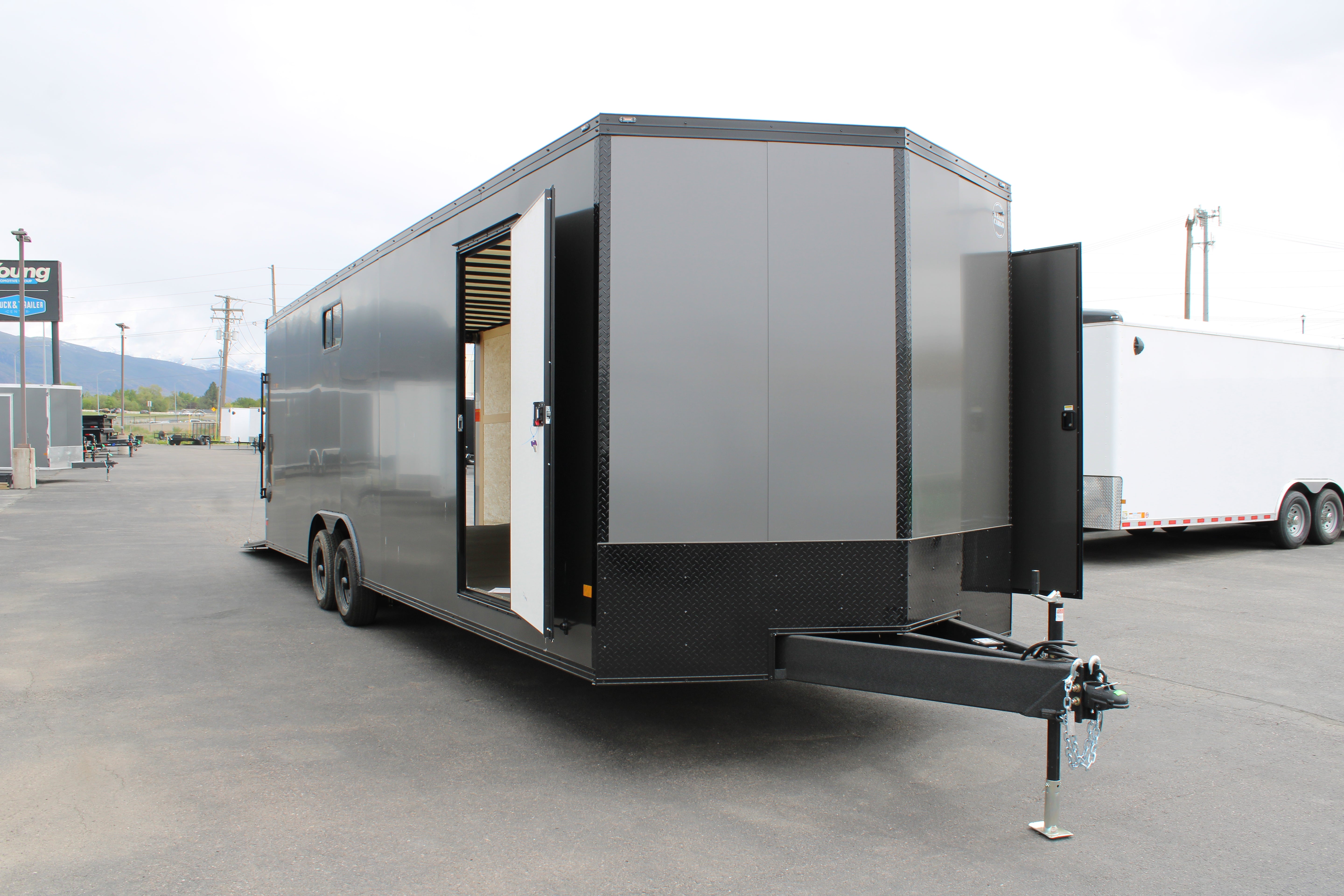 Wells Cargo 28' Enclosed
