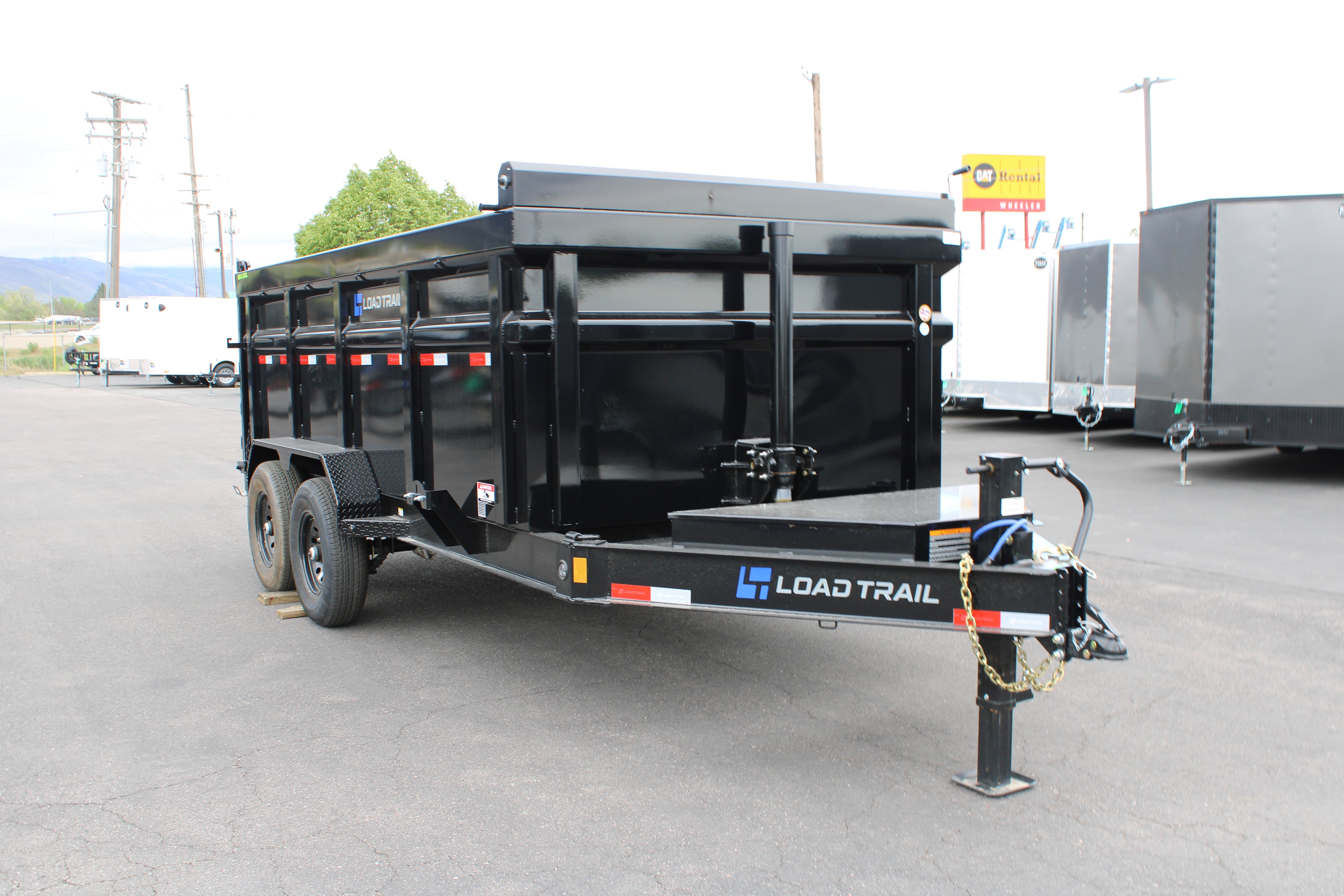 Loadtrail Dump Trailer 14'