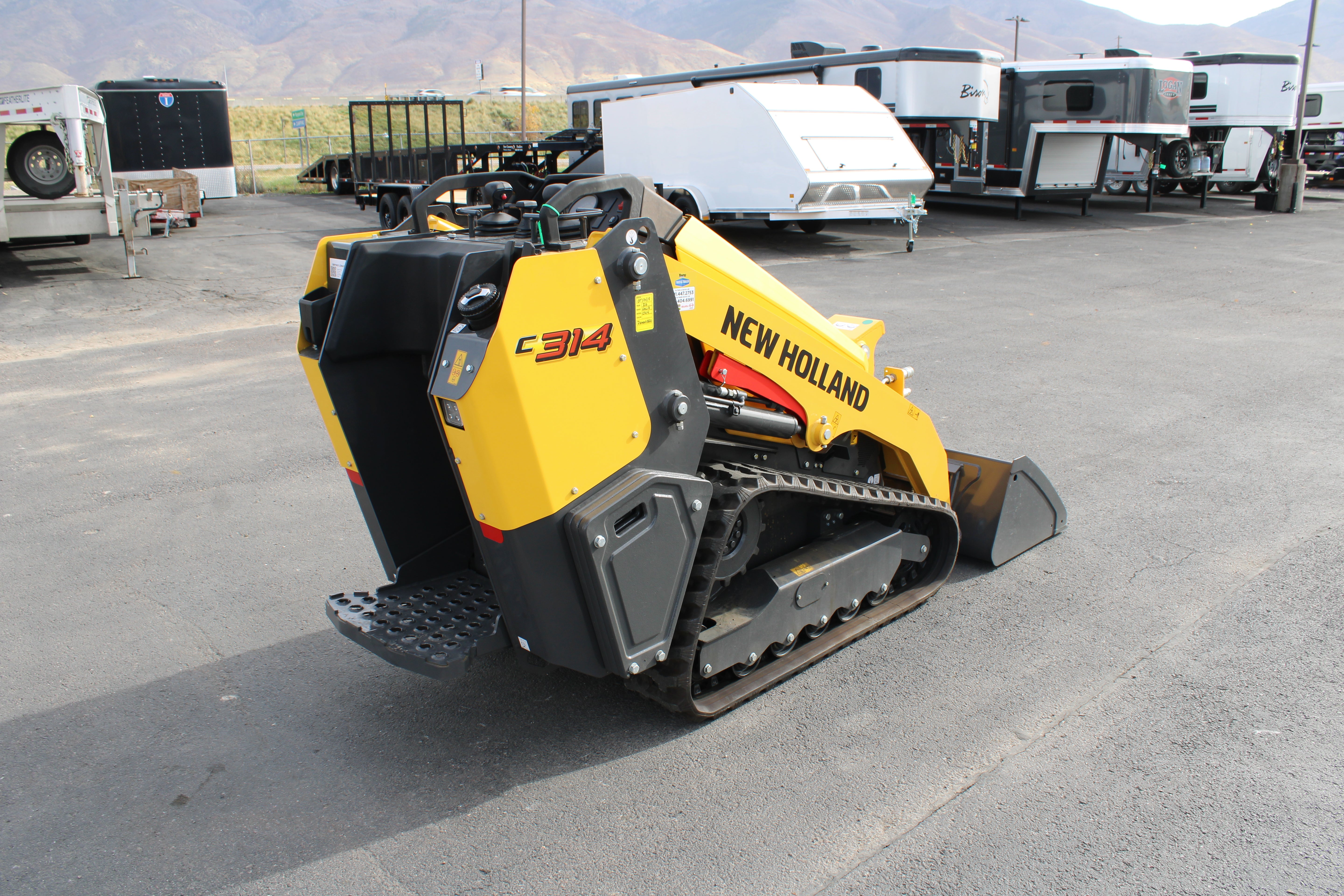 New Holland C314 Mini Skidsteer