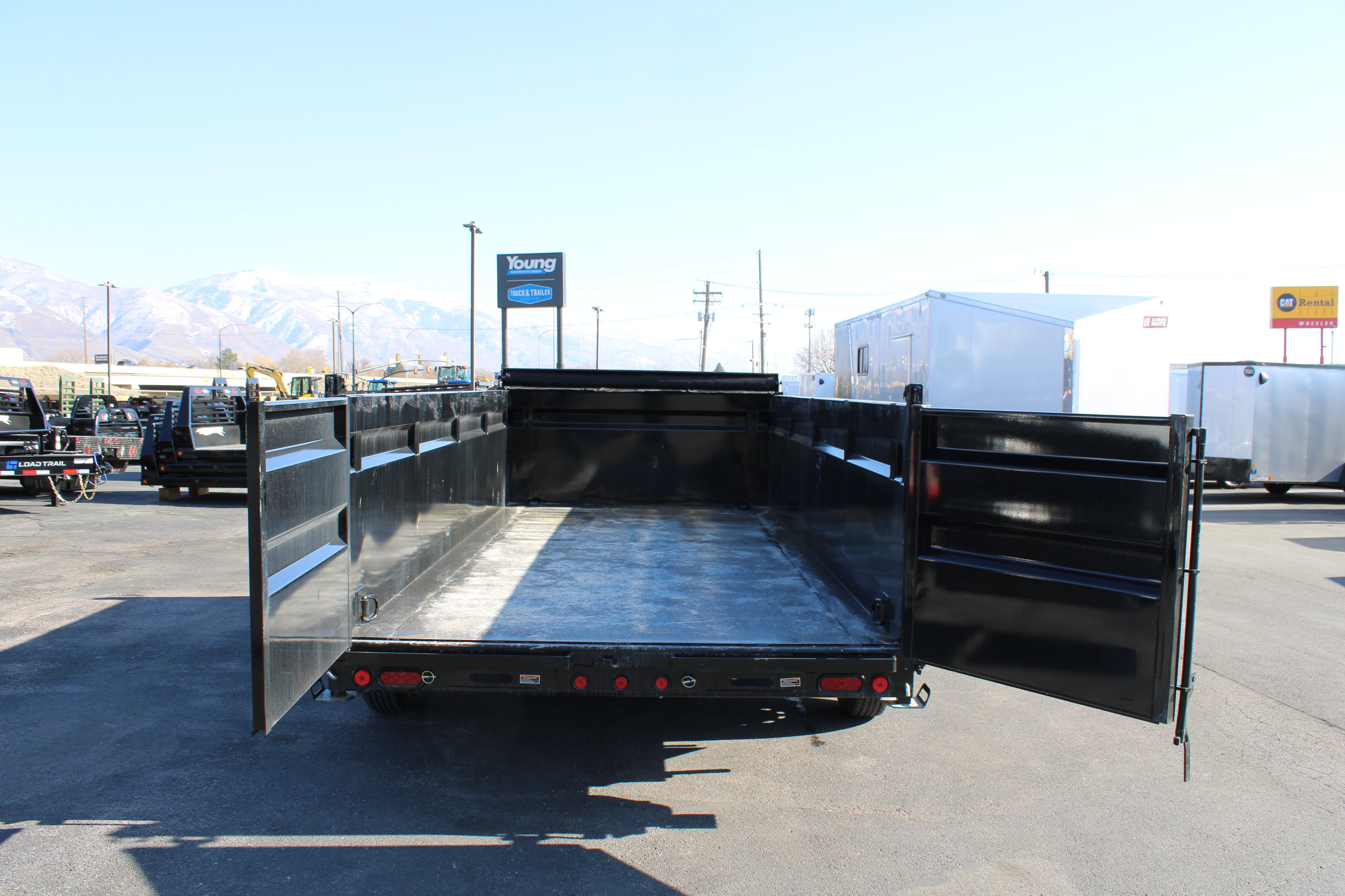 2025 Load Trail 84" x 16' Dump Trailer