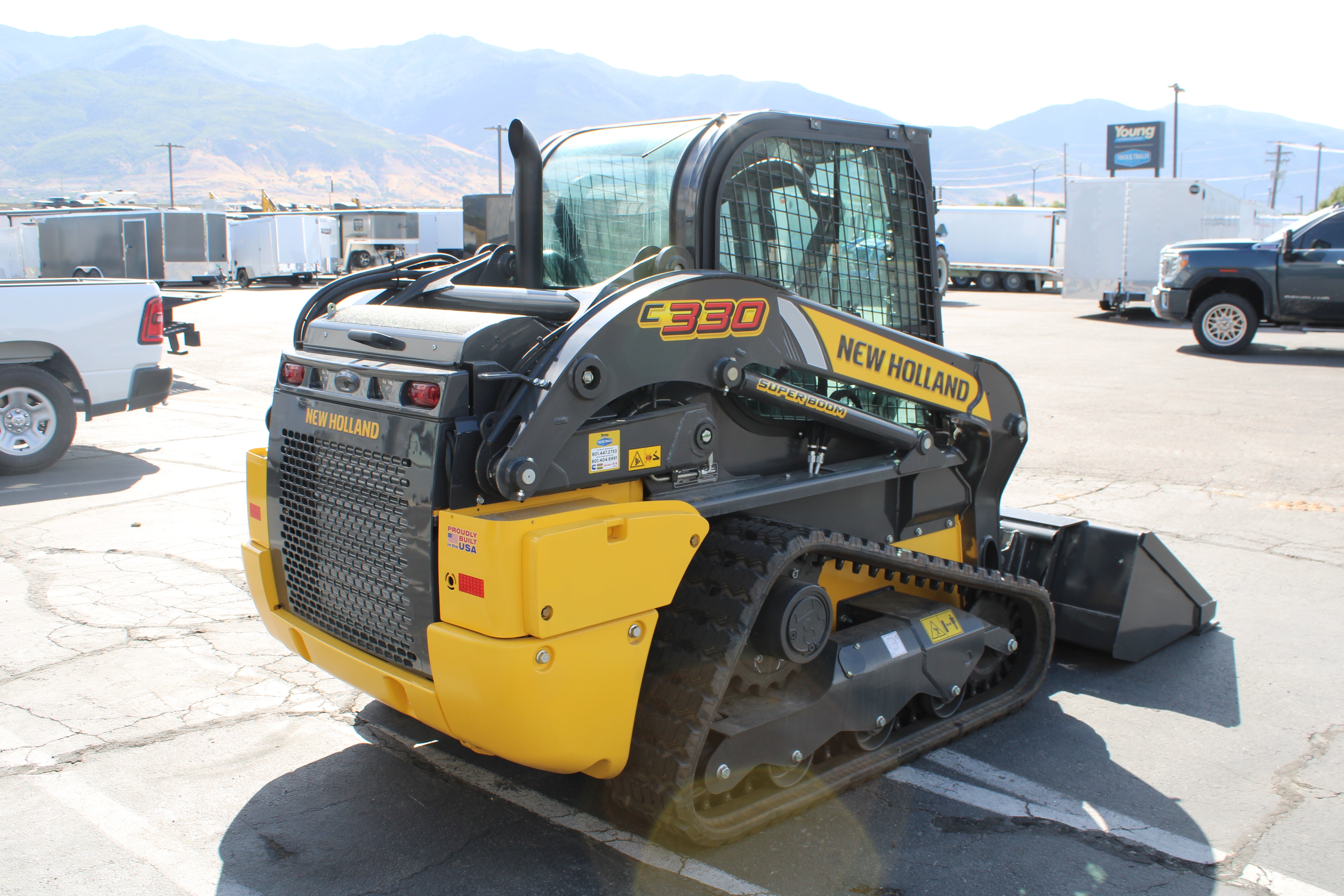 New Holland C330