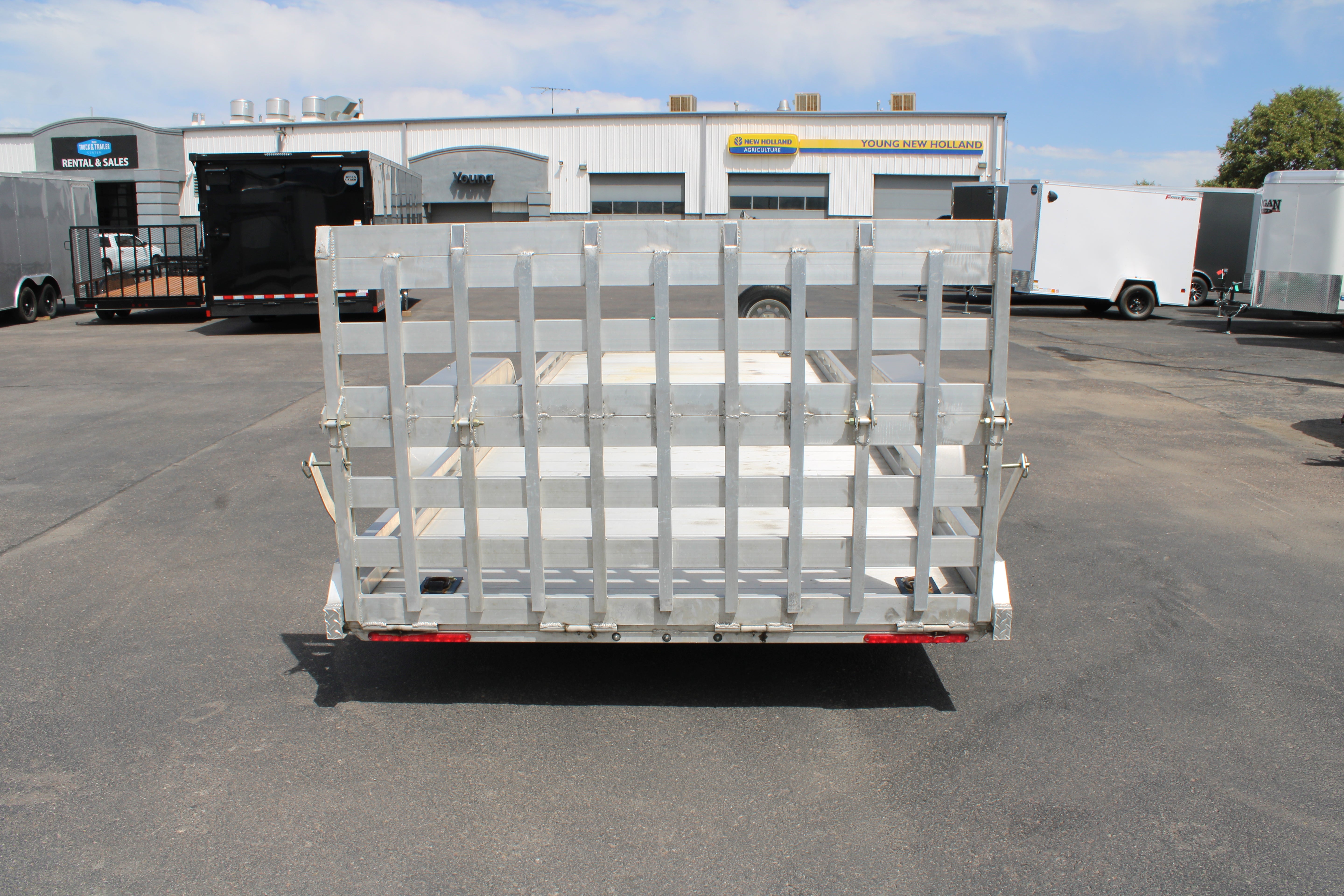 Used Alcom 20' Trailer
