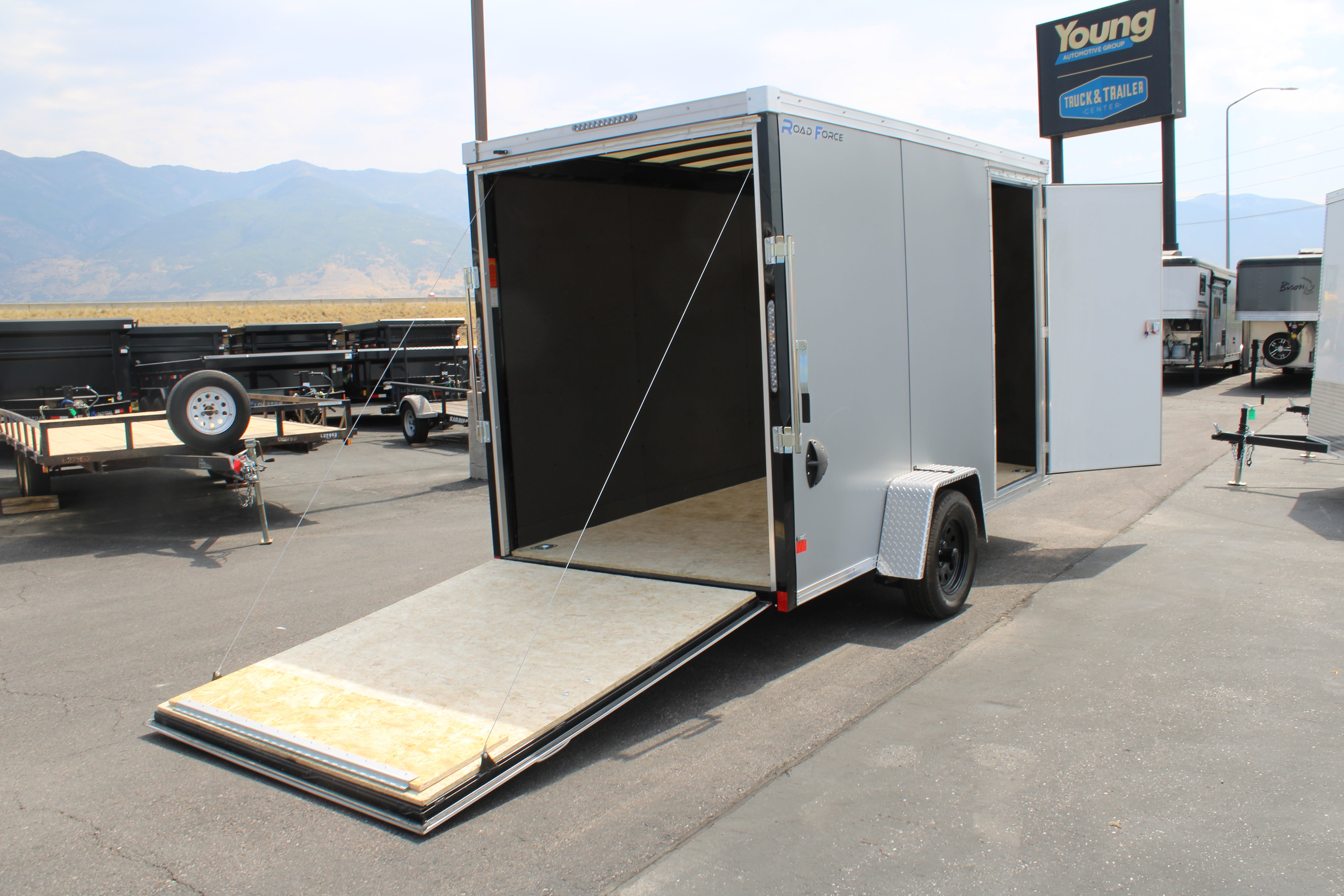 Wells Cargo 6x12