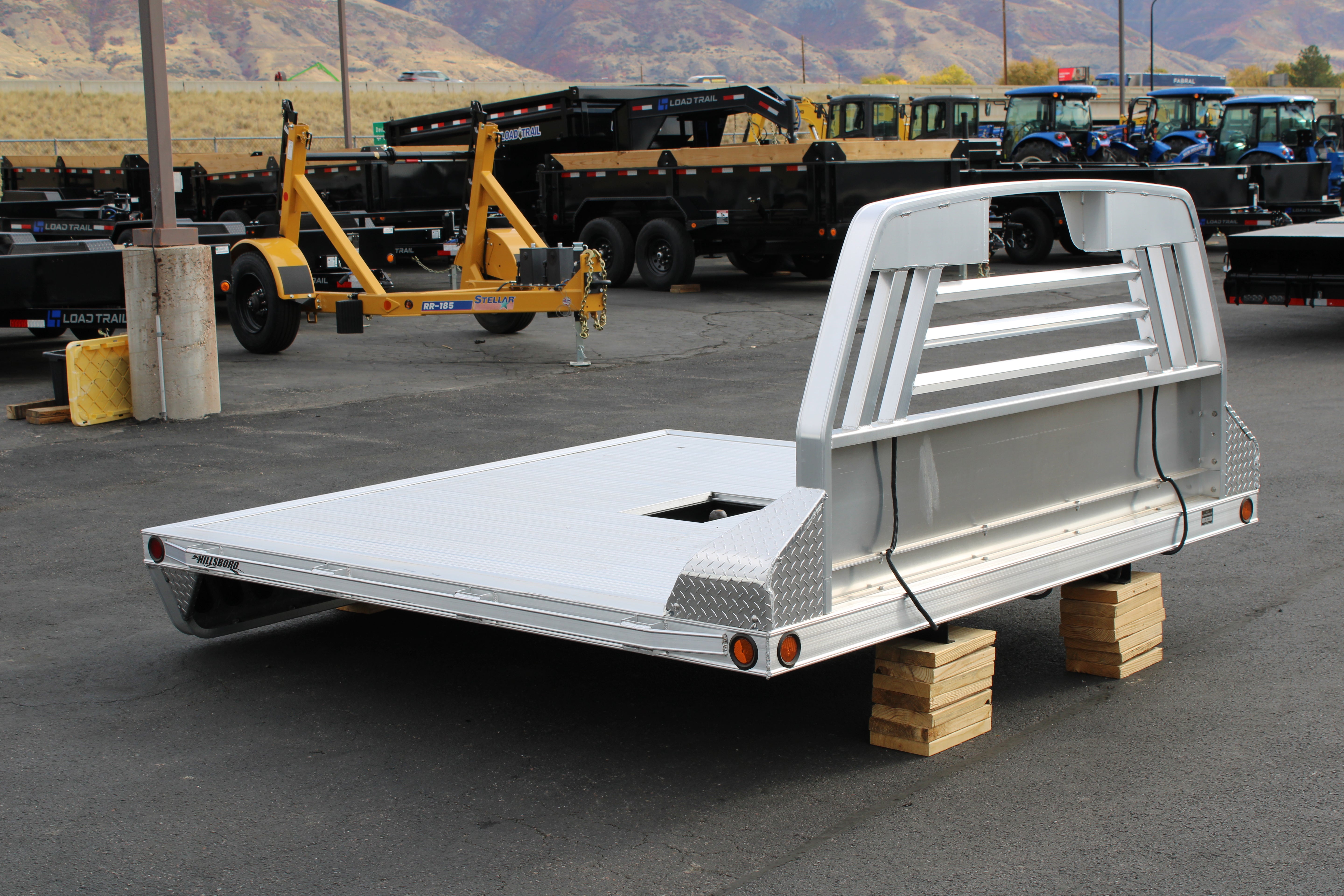 2024 Hillsboro Aluminum 7 x 8.6 Truck Bed