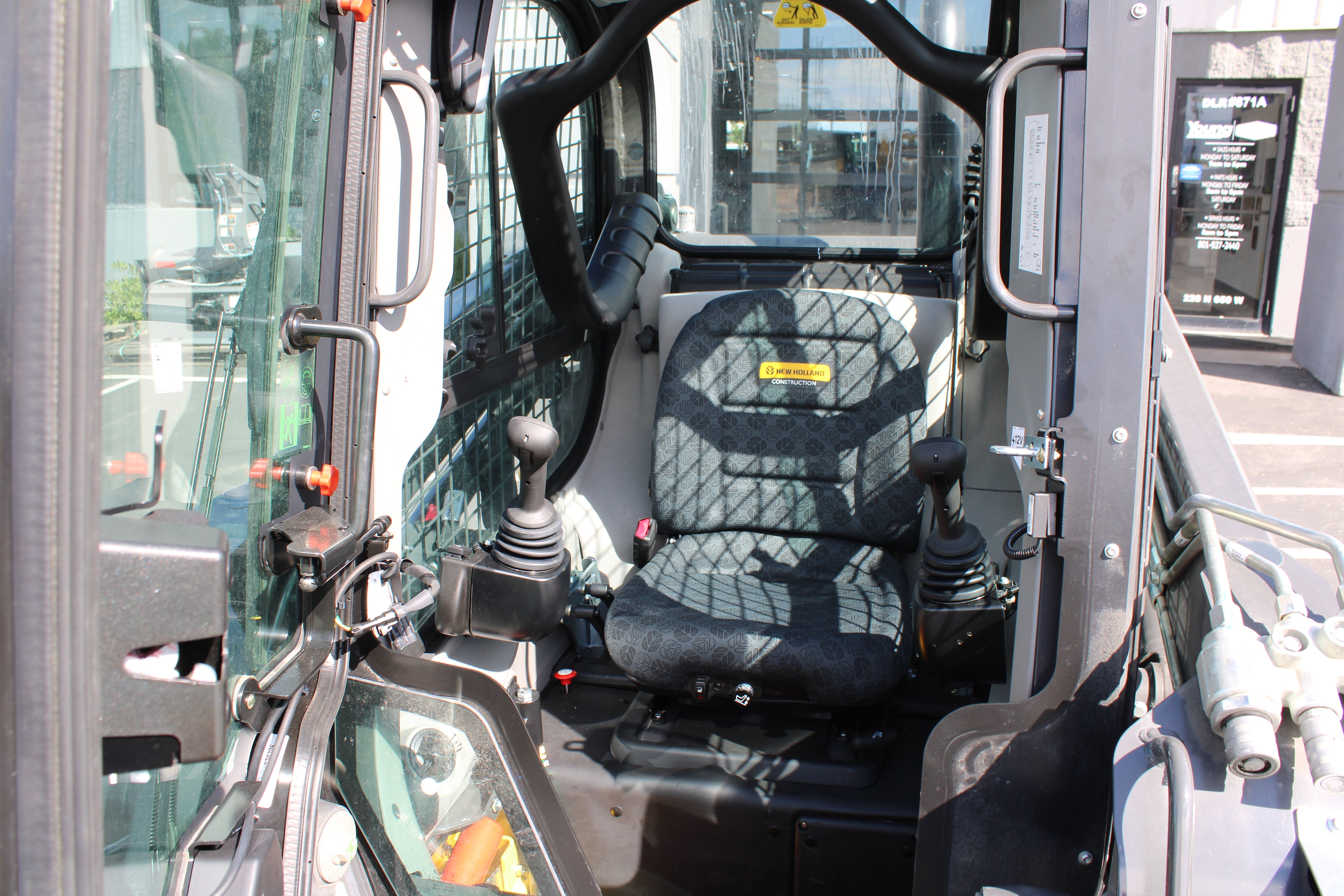 New Holland C330