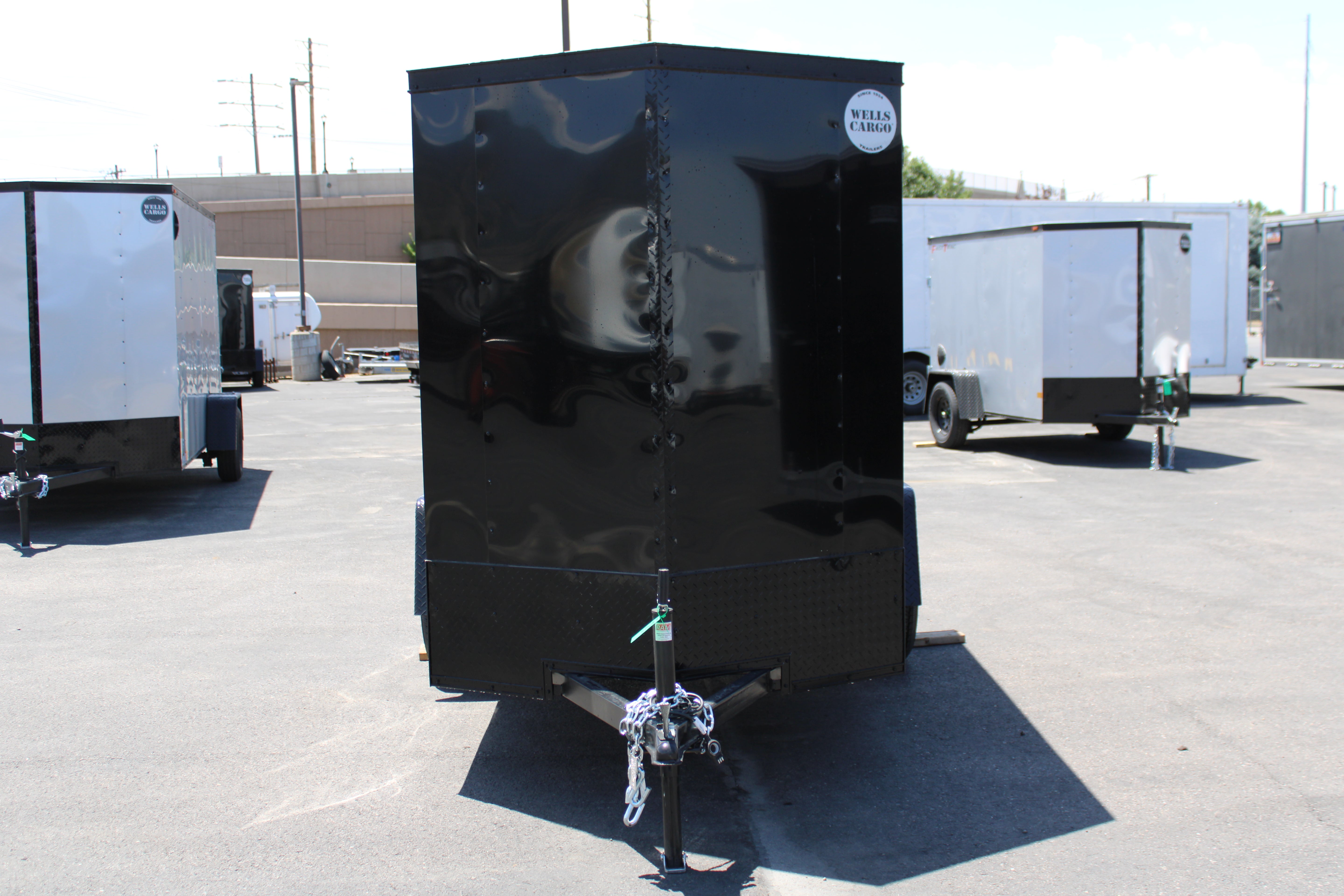 Wells Cargo 5 x 8 Deluxe Enclosed Trailer