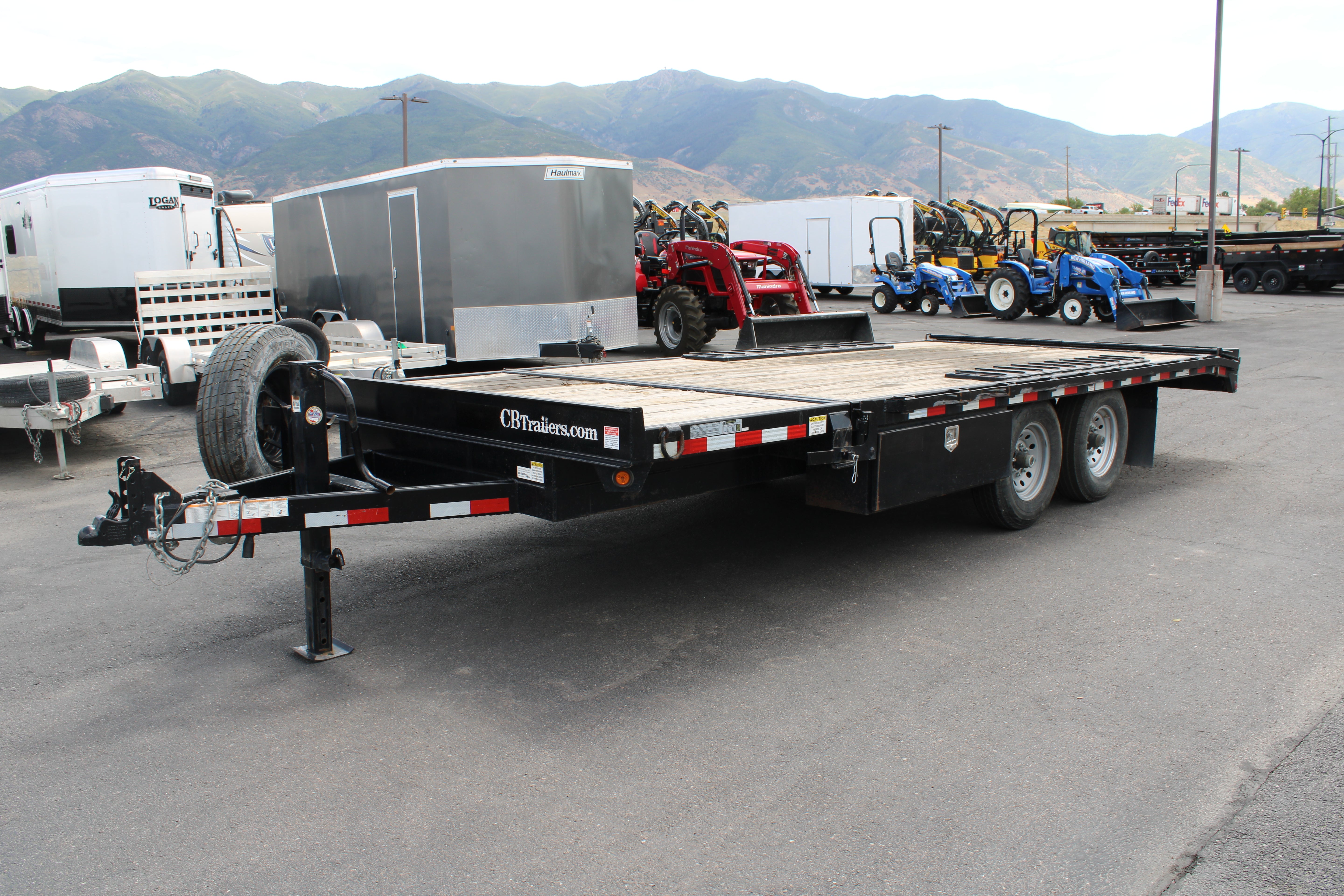 C&B Flatbed Trailer 20'