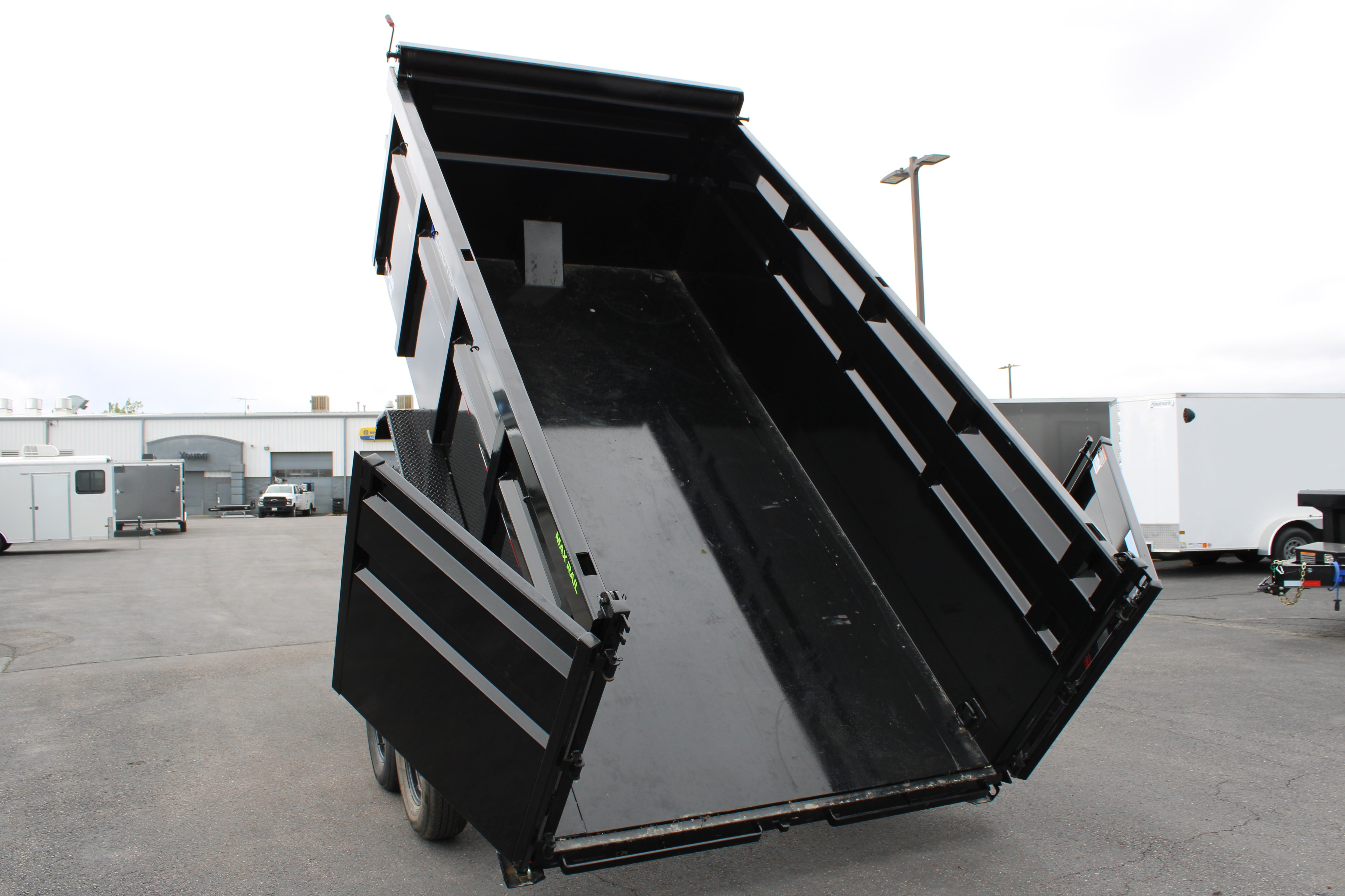 Loadtrail Low-Pro Dump Trailer 14'