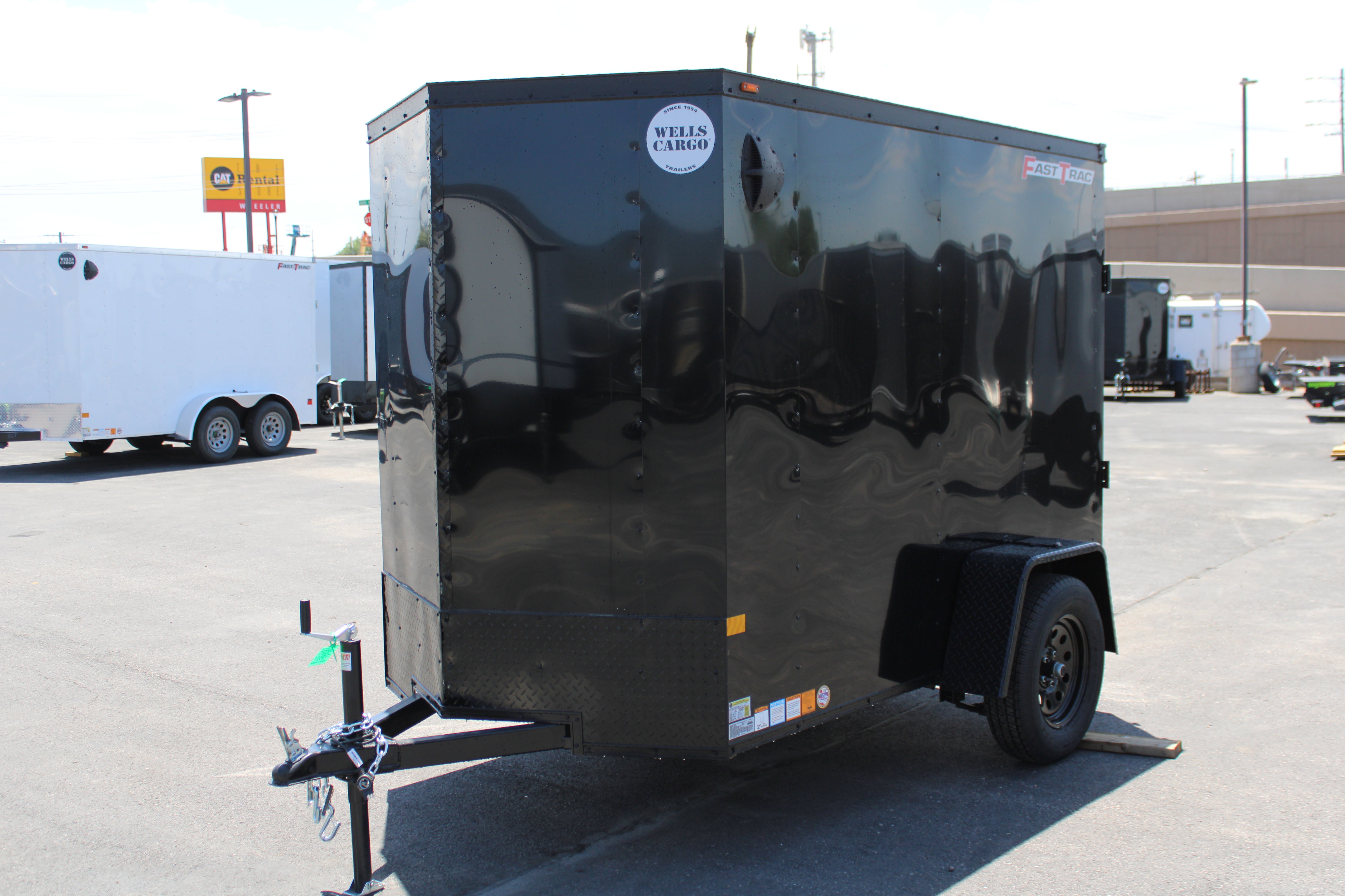 Wells Cargo 5 x 8 Deluxe Enclosed Trailer
