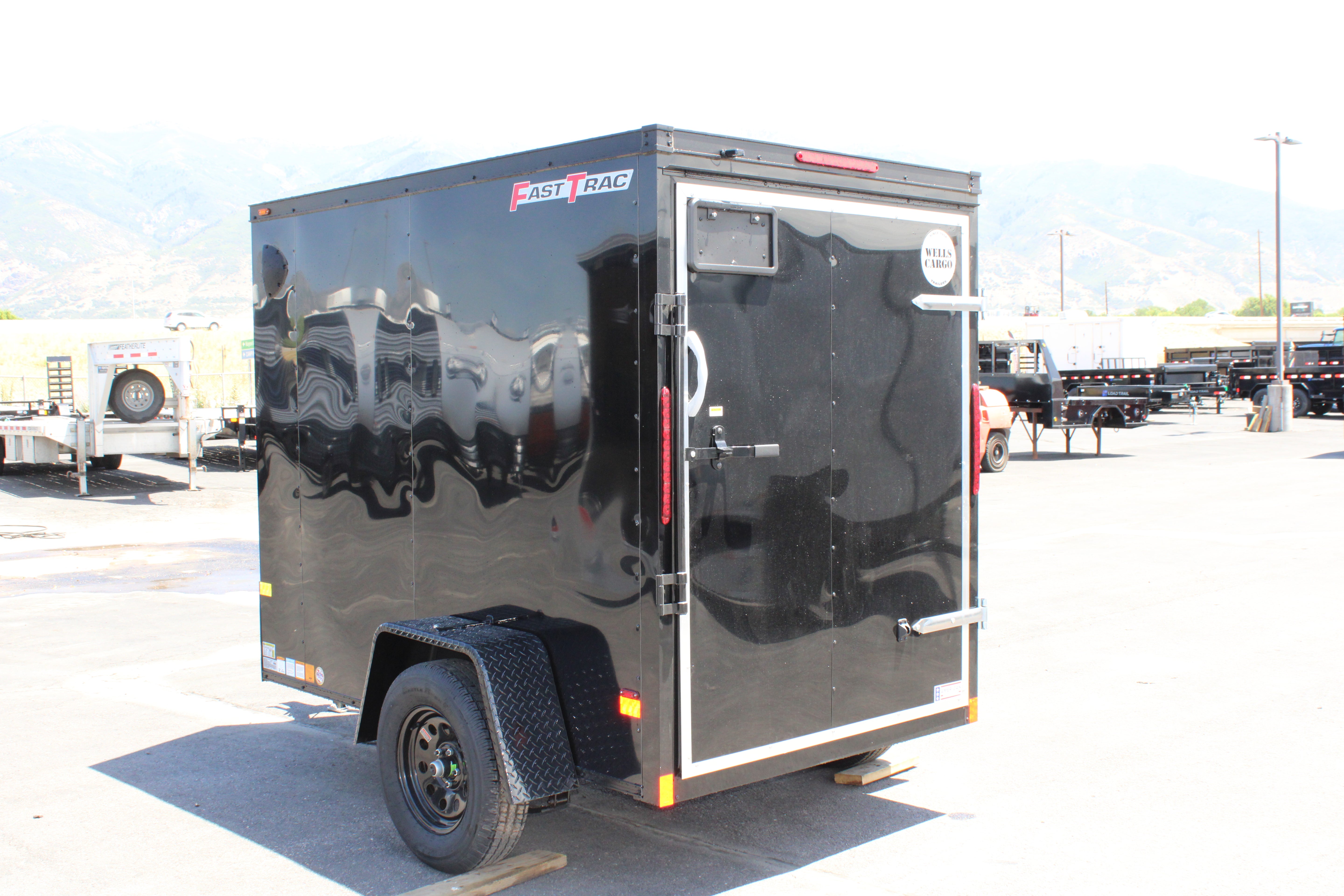 Wells Cargo 5 x 8 Deluxe Enclosed Trailer