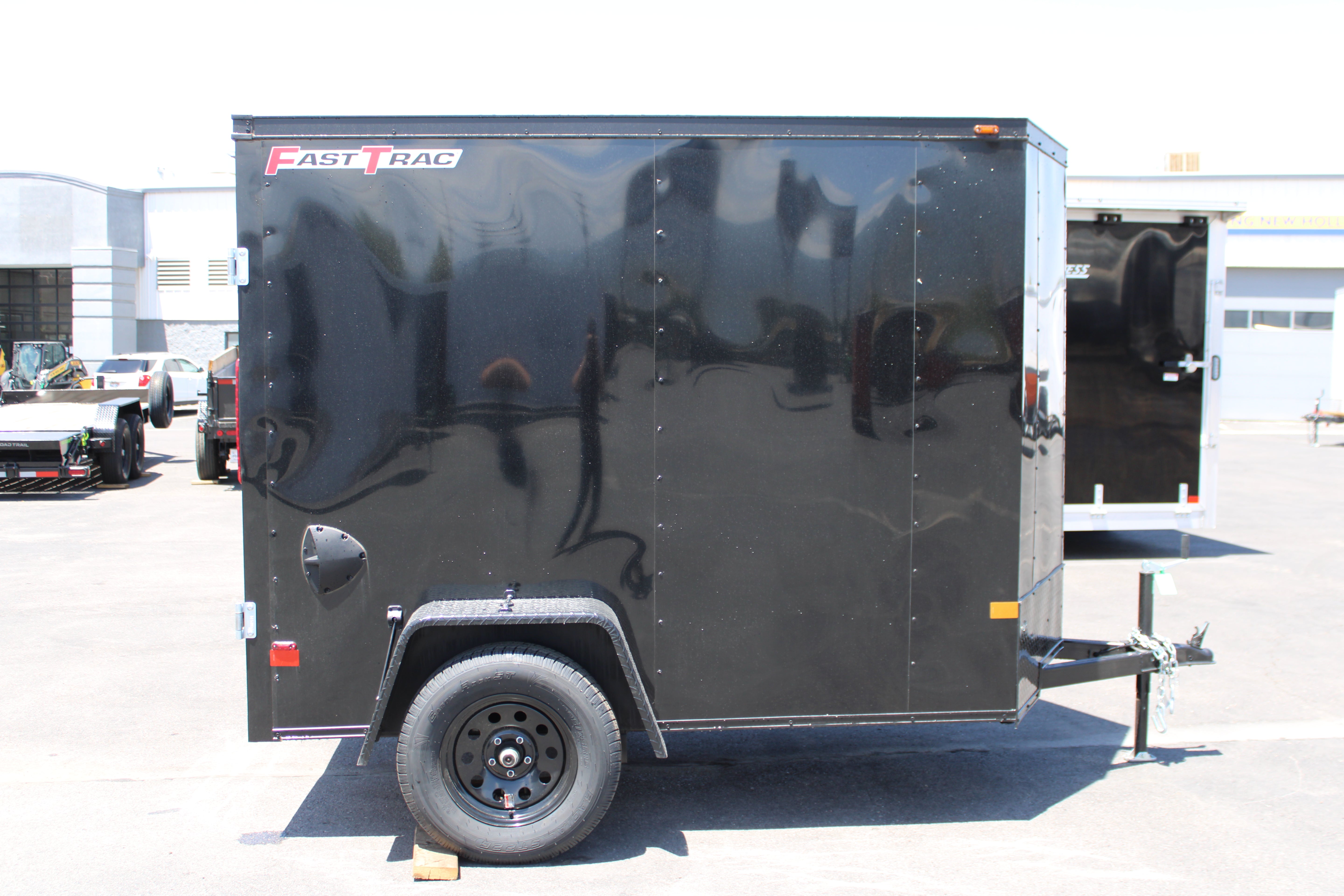 Wells Cargo 5 x 8 Deluxe Enclosed Trailer