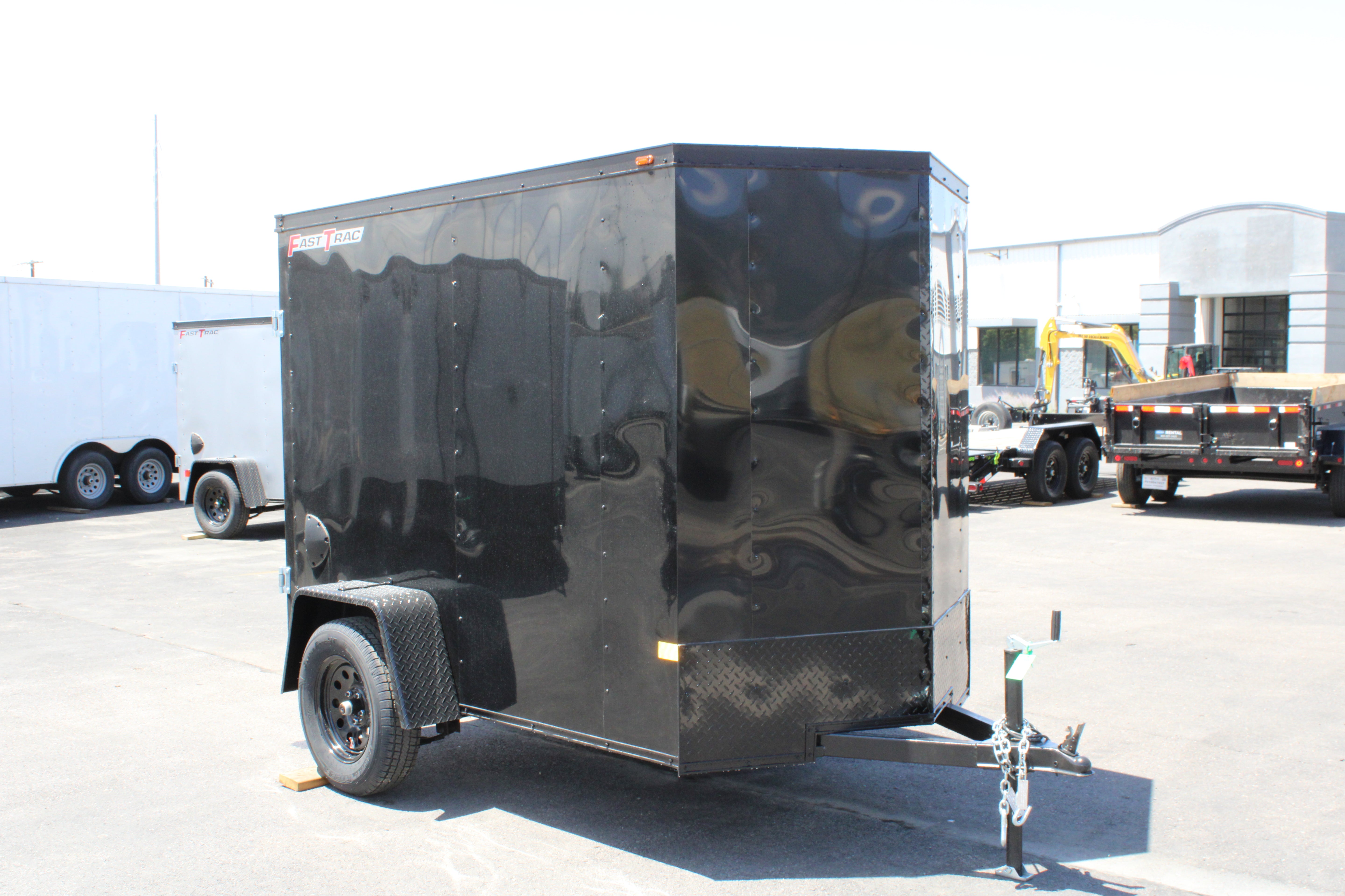 Wells Cargo 5 x 8 Deluxe Enclosed Trailer
