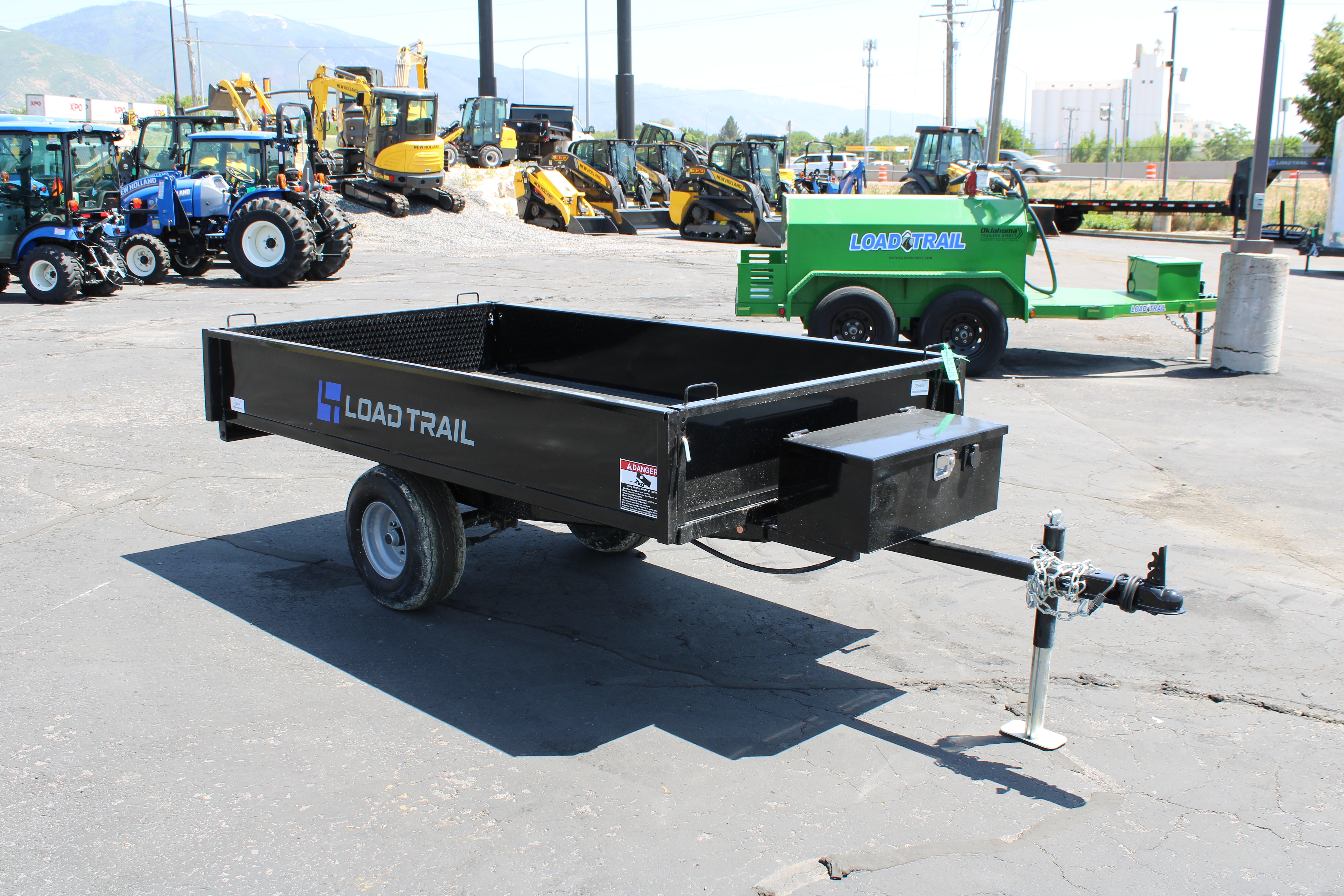 Load Trail 5 x 8 Dump Trailer