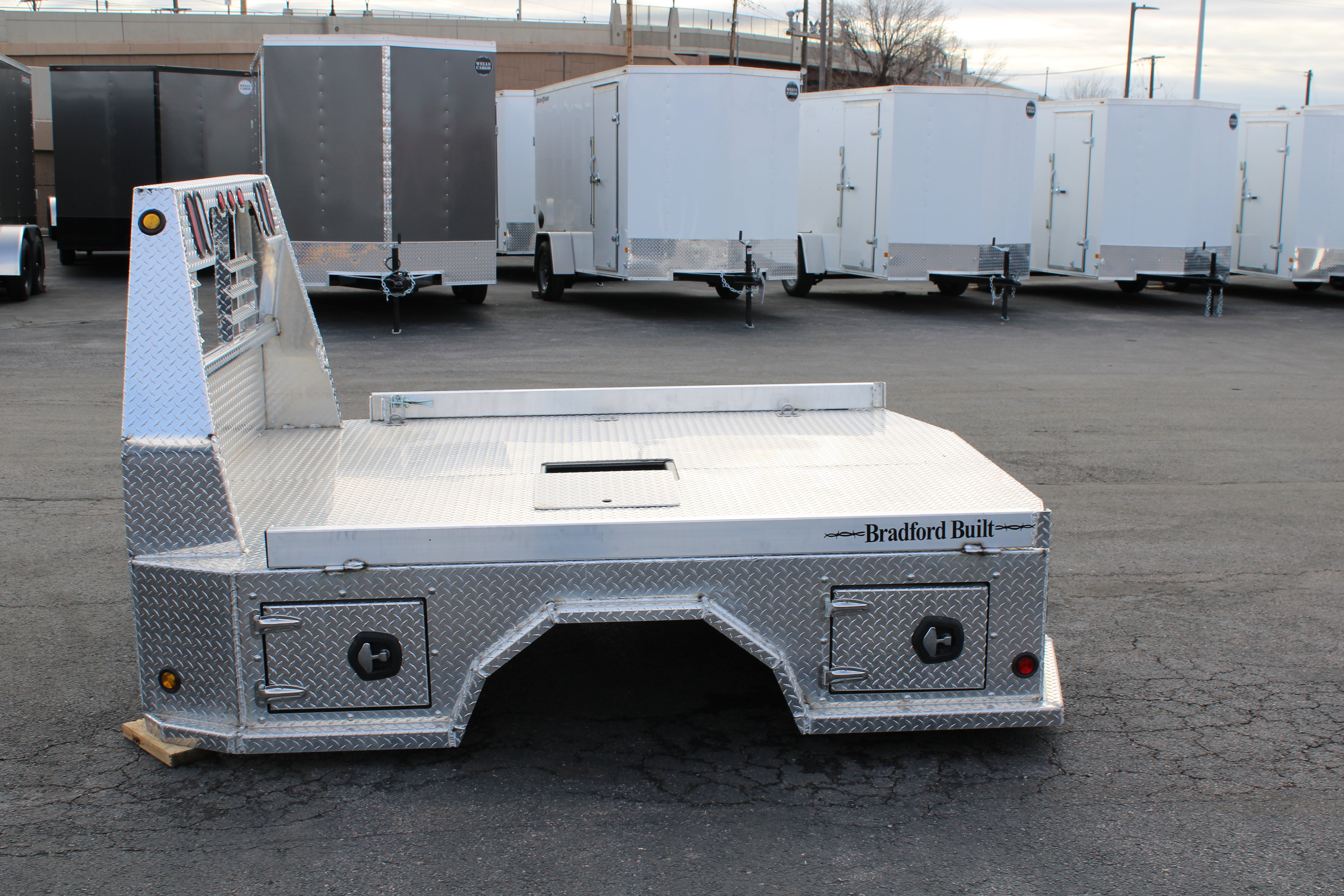 2025 Bradford 96" x 103" Aluminum Truck Bed