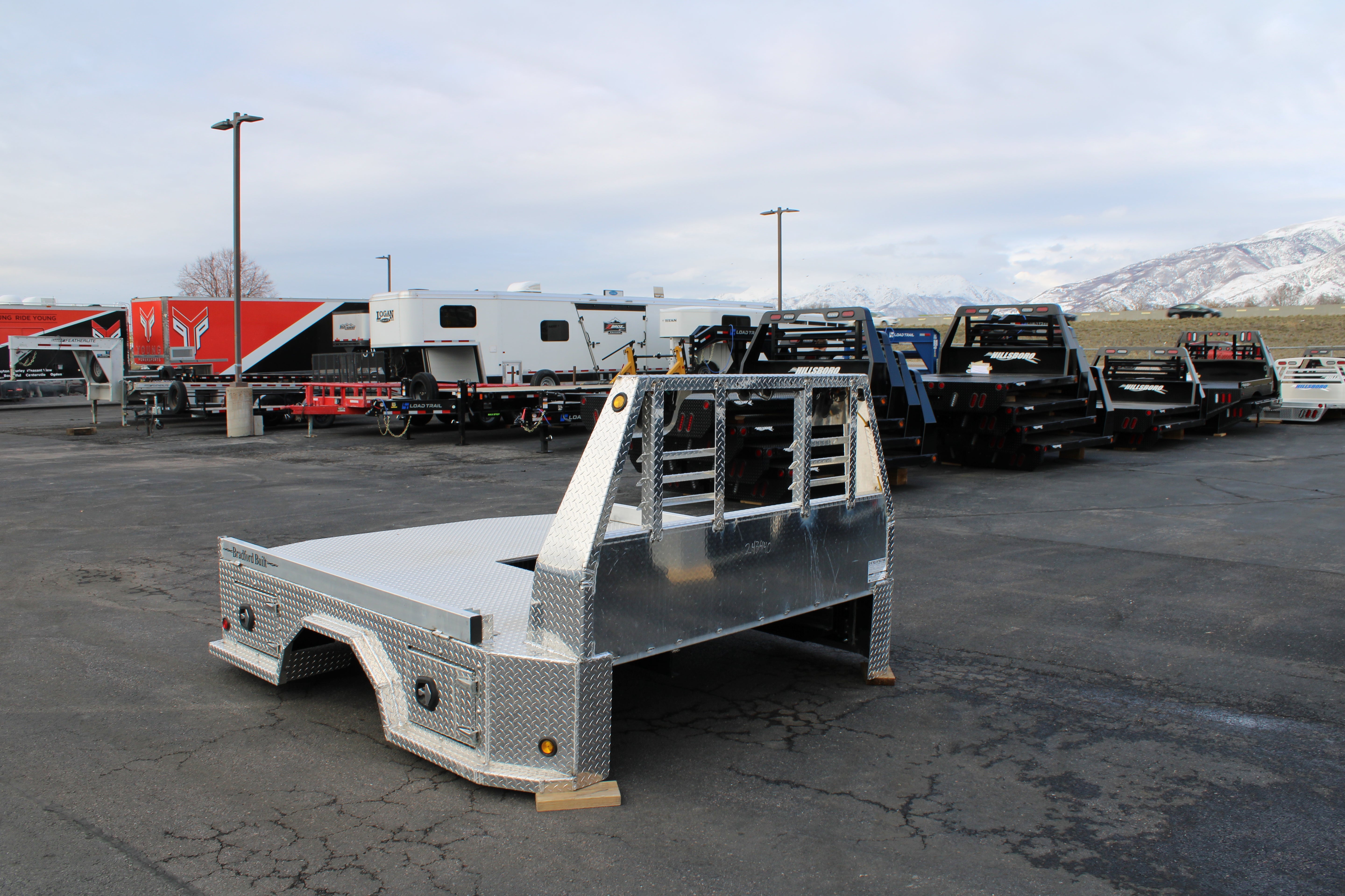 2025 Bradford 96" x 103" Aluminum Truck Bed