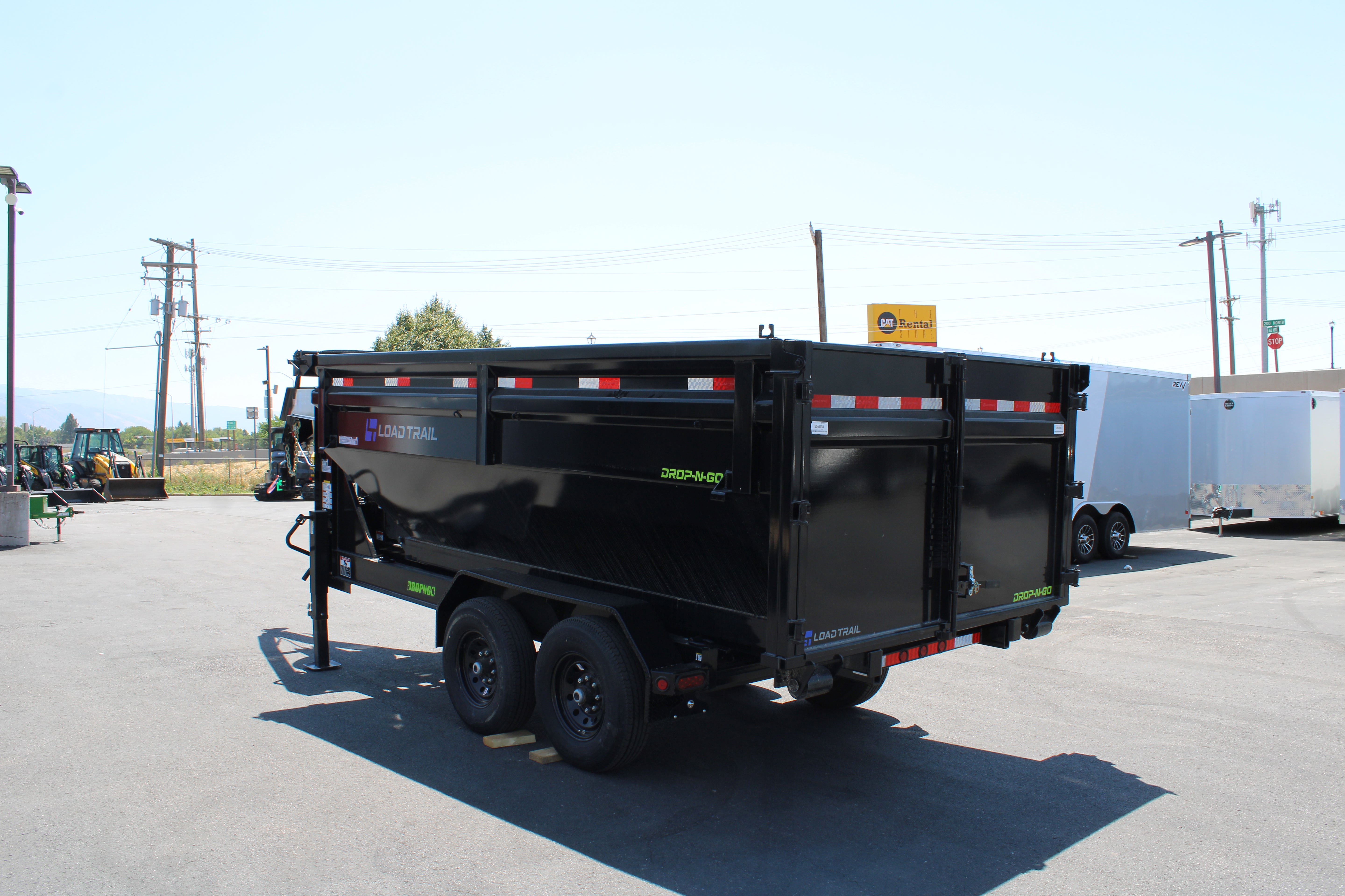 Load Trail 83" x 14 Dump and Go BIN