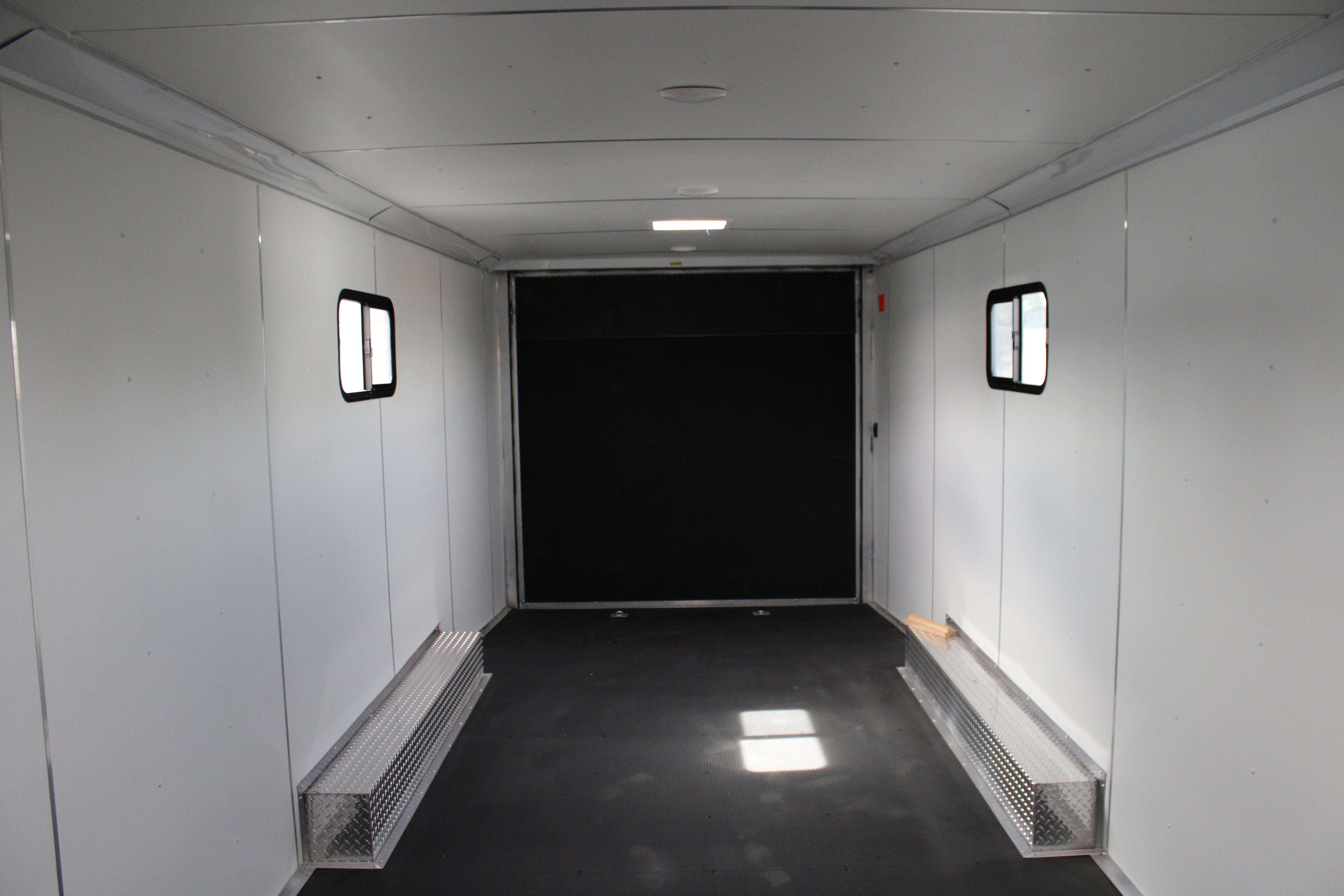 Cargo Mate 8.5 x 26 Enclosed Trailer