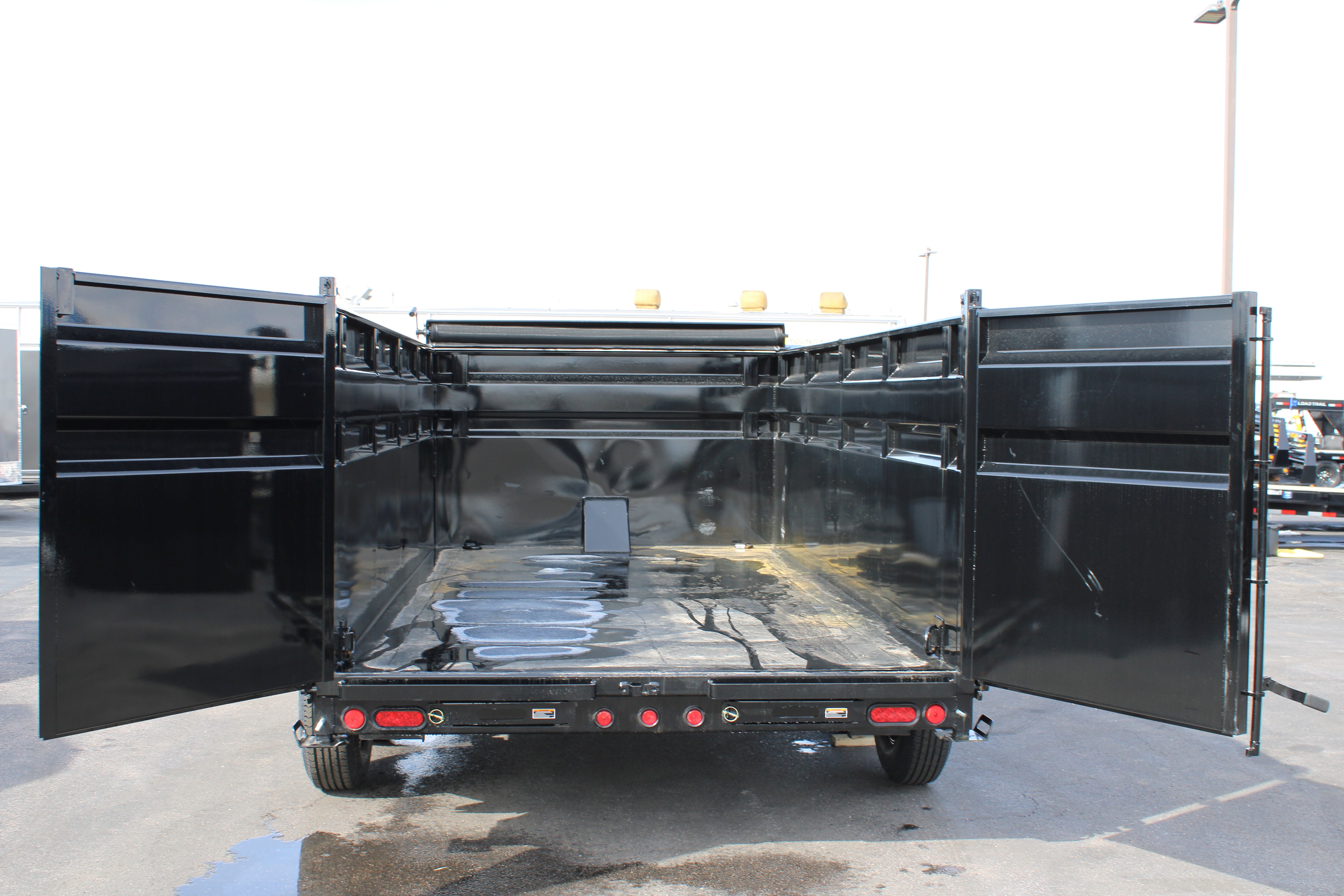 2025 Load Trail 83" x 14' Dump Trailer