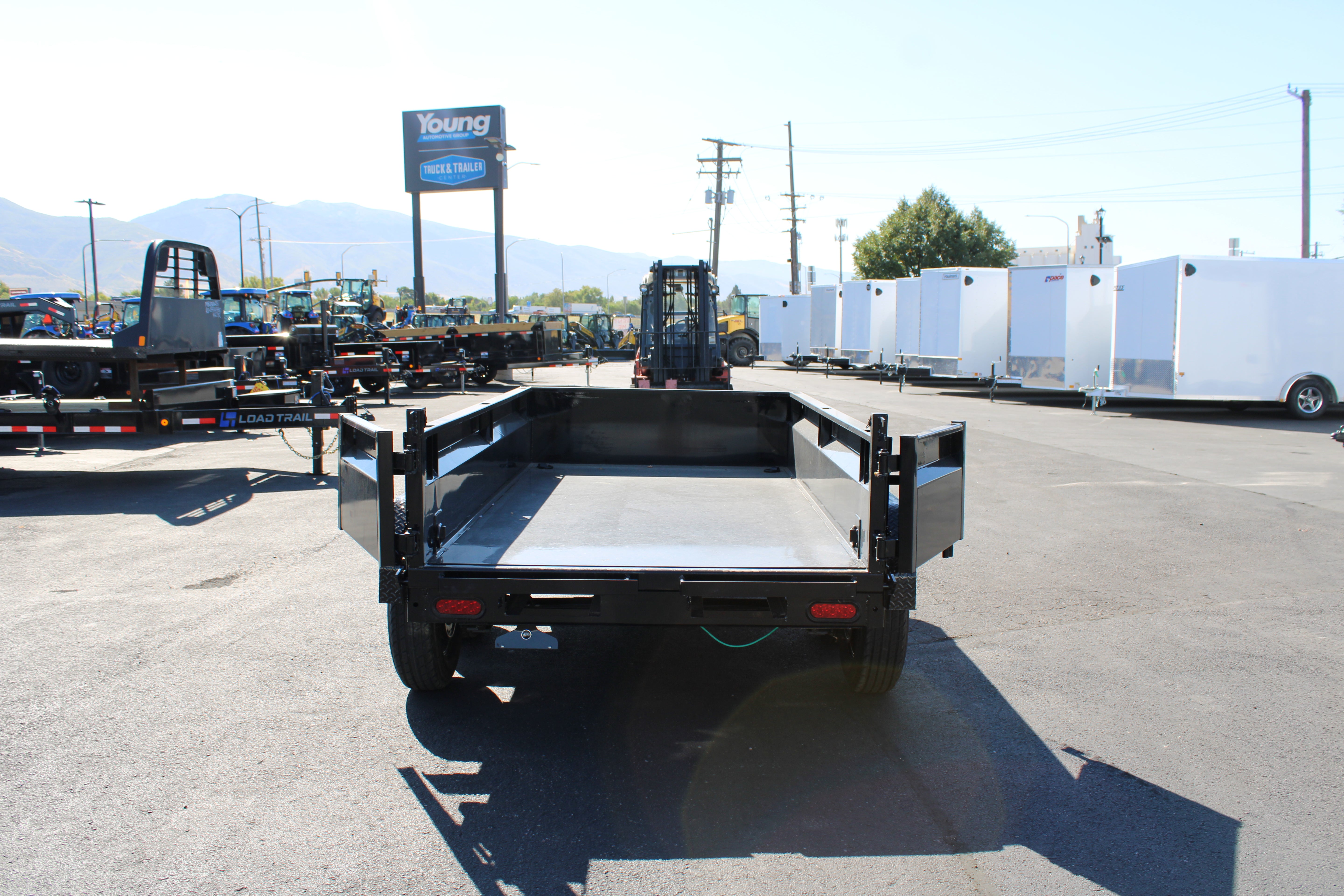 2024 Load Trail 10' Dump Trailer