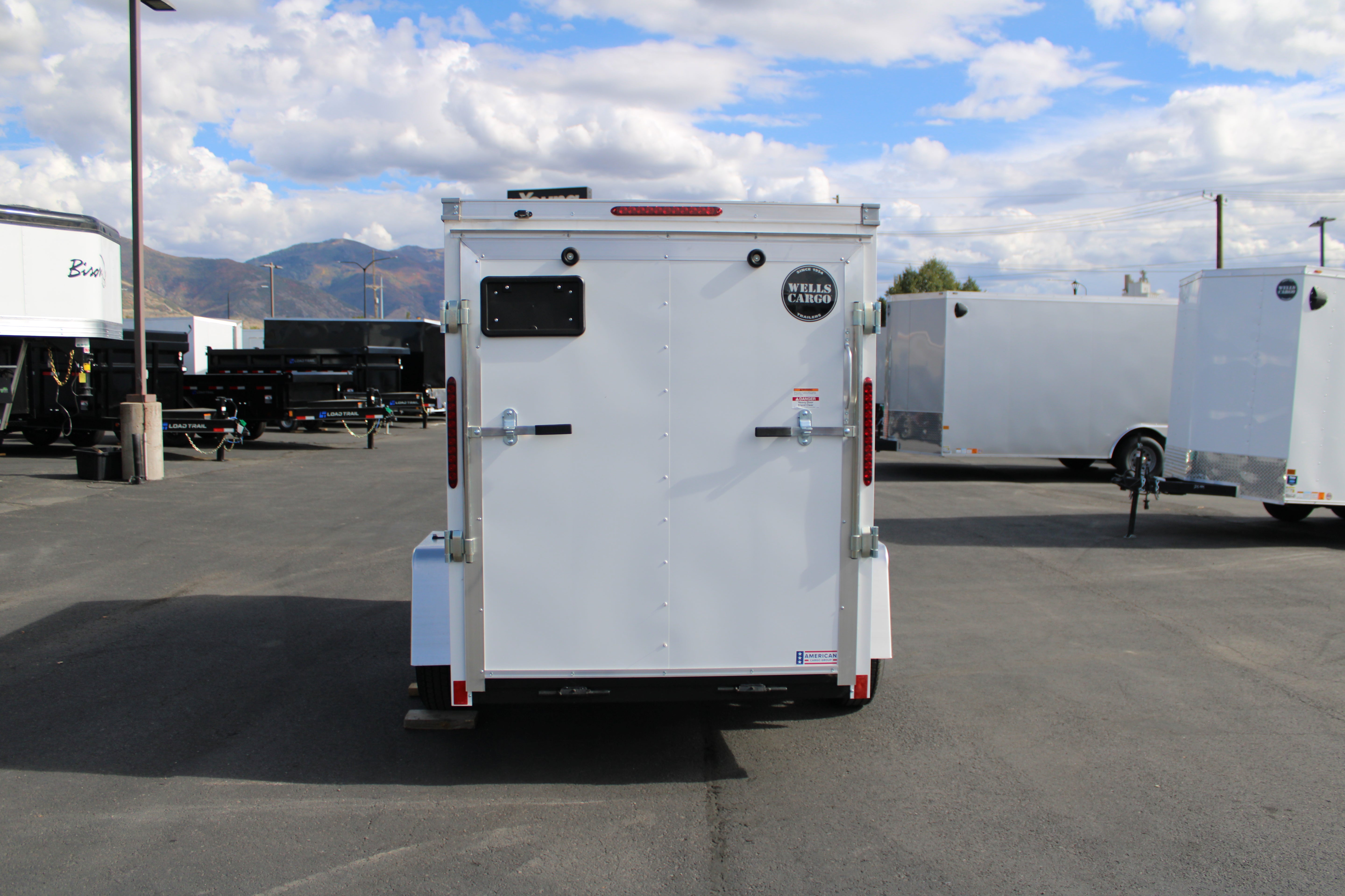 Wells Cargo 5 x 10 Deluxe Enclosed Trailer