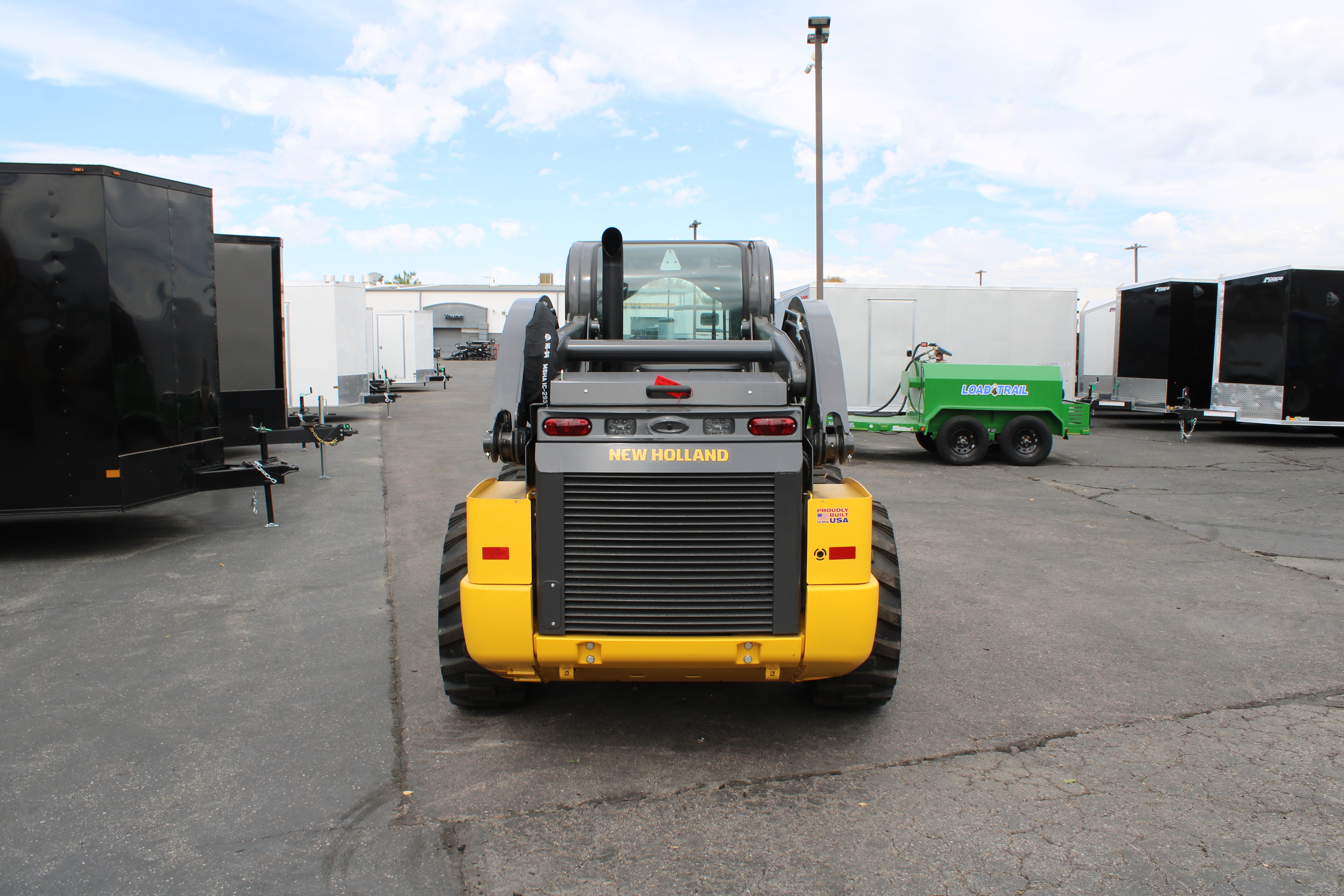 New Holland L328 Skidsteer