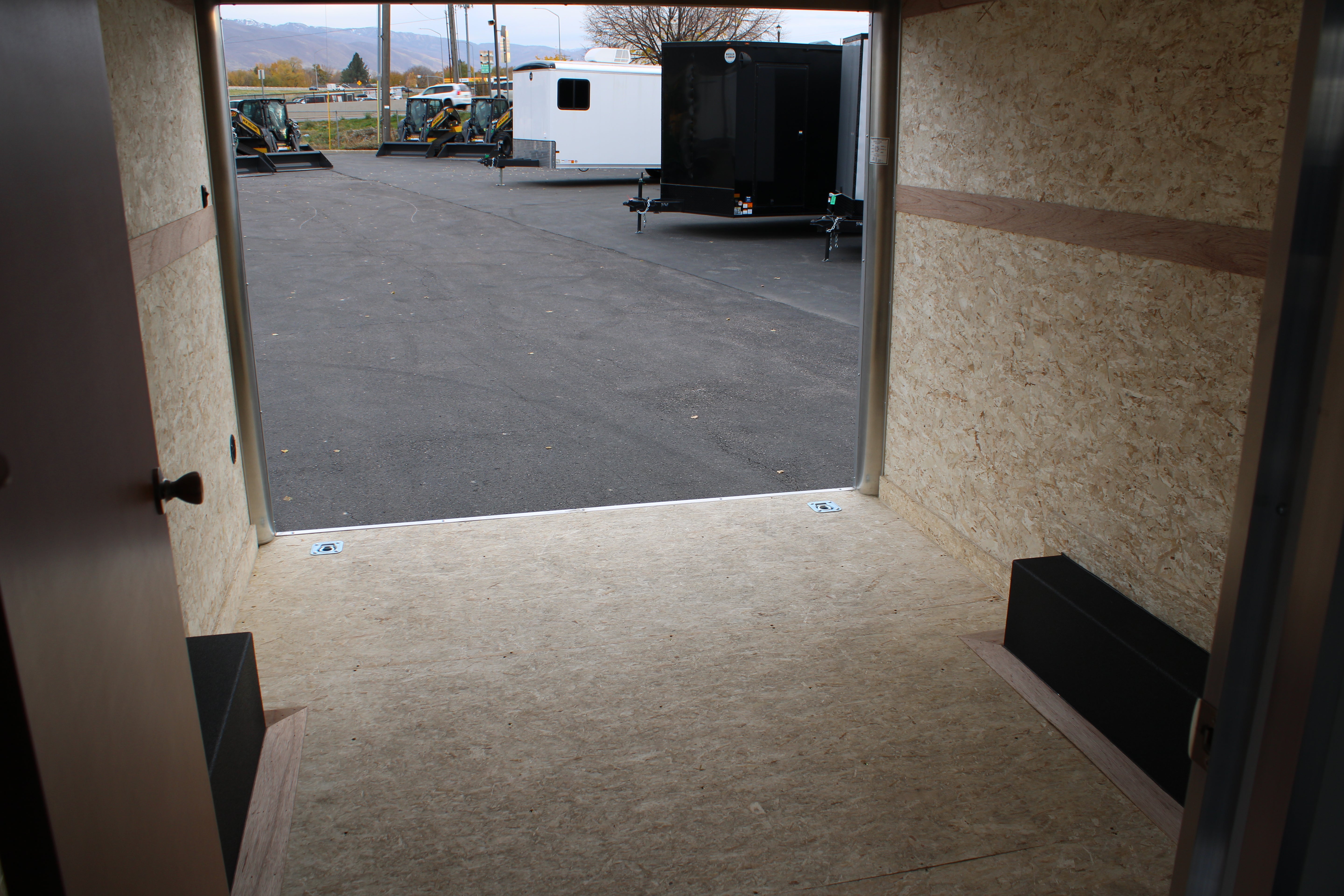 Wells Cargo 8.5 x 20 Office Wagon