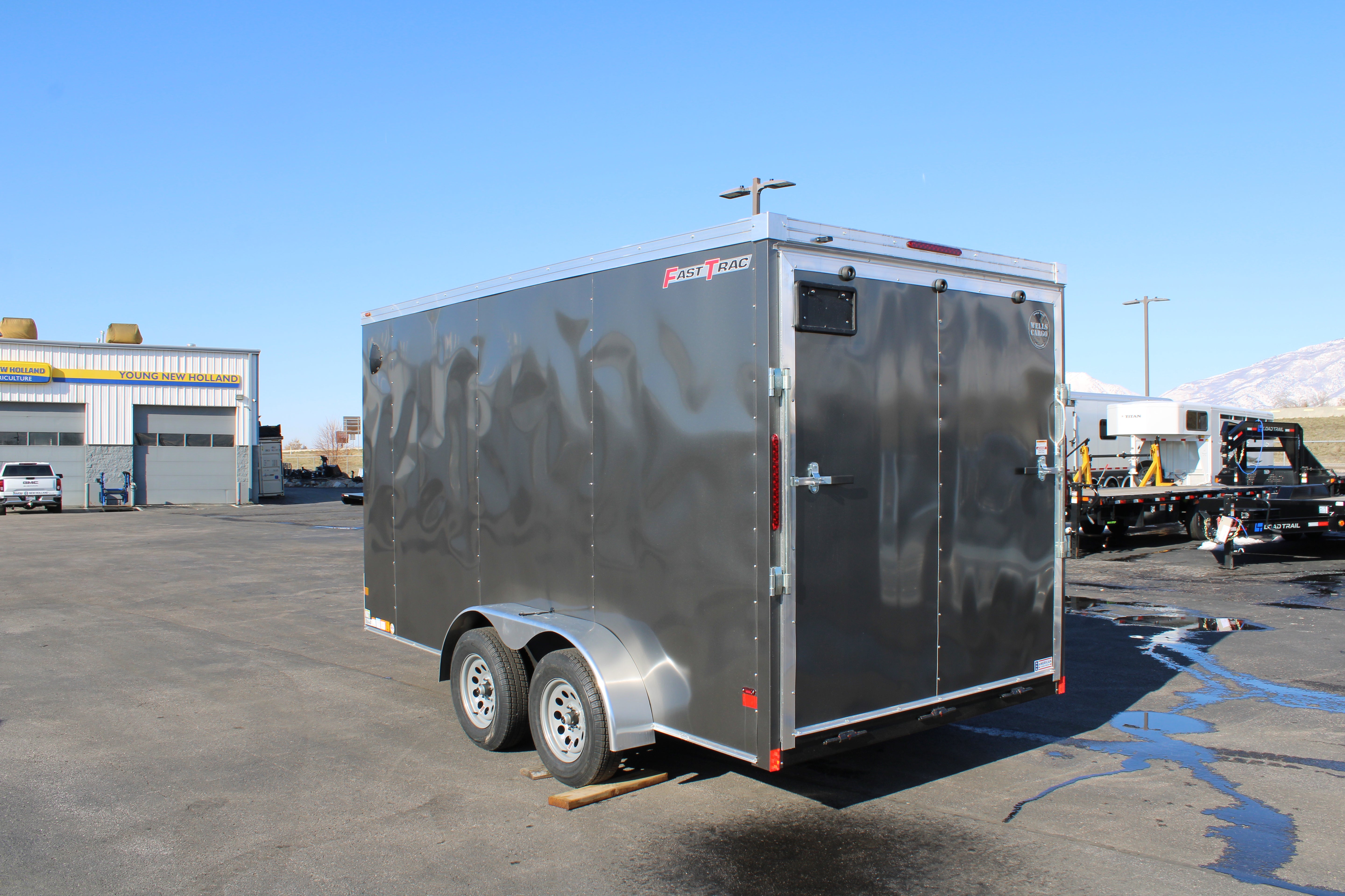 2025 Wells Cargo 7 x 14 Deluxe Enclosed Trailer