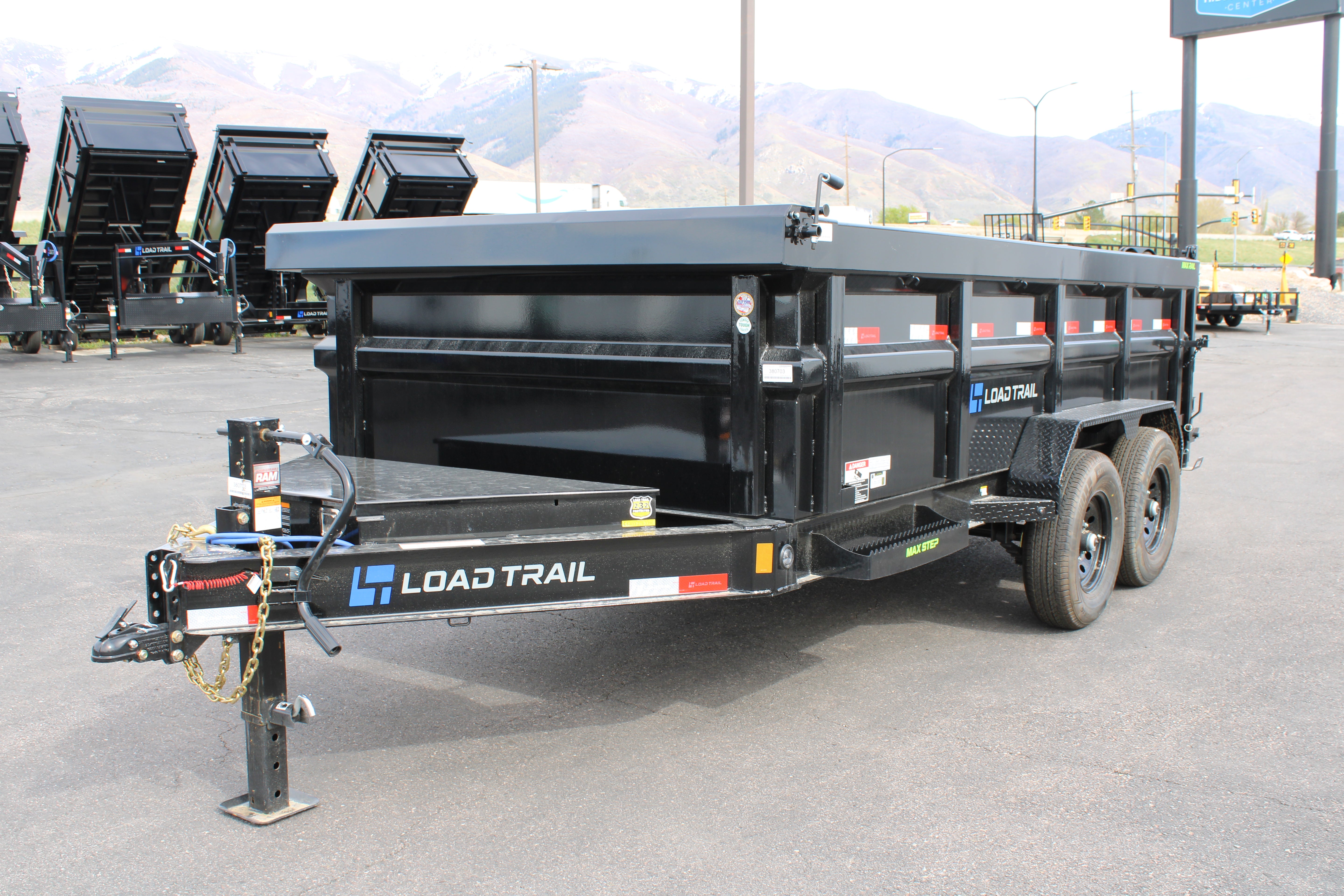 LoadTrail 14' Dump Trailer