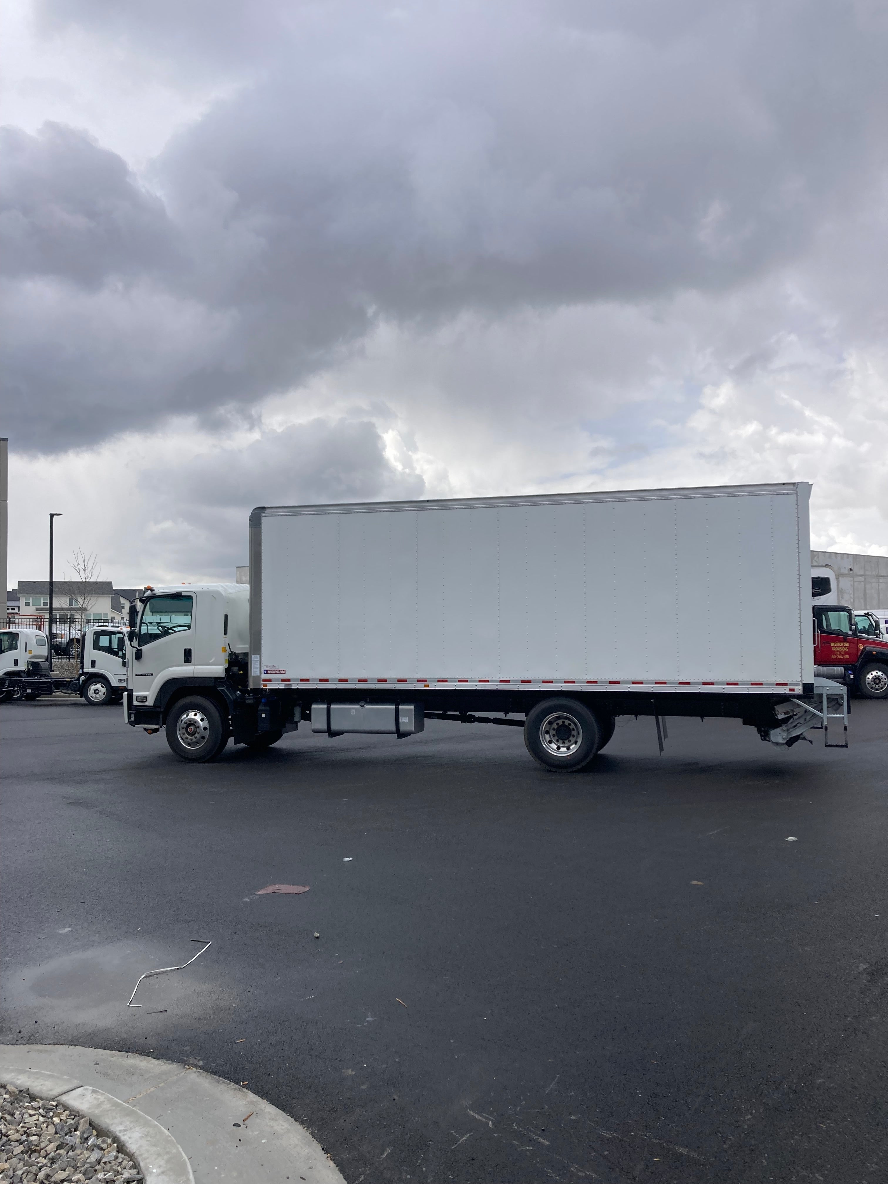 2024 Isuzu FTR Diesel 26' Box Truck with Maxon Lift Gate