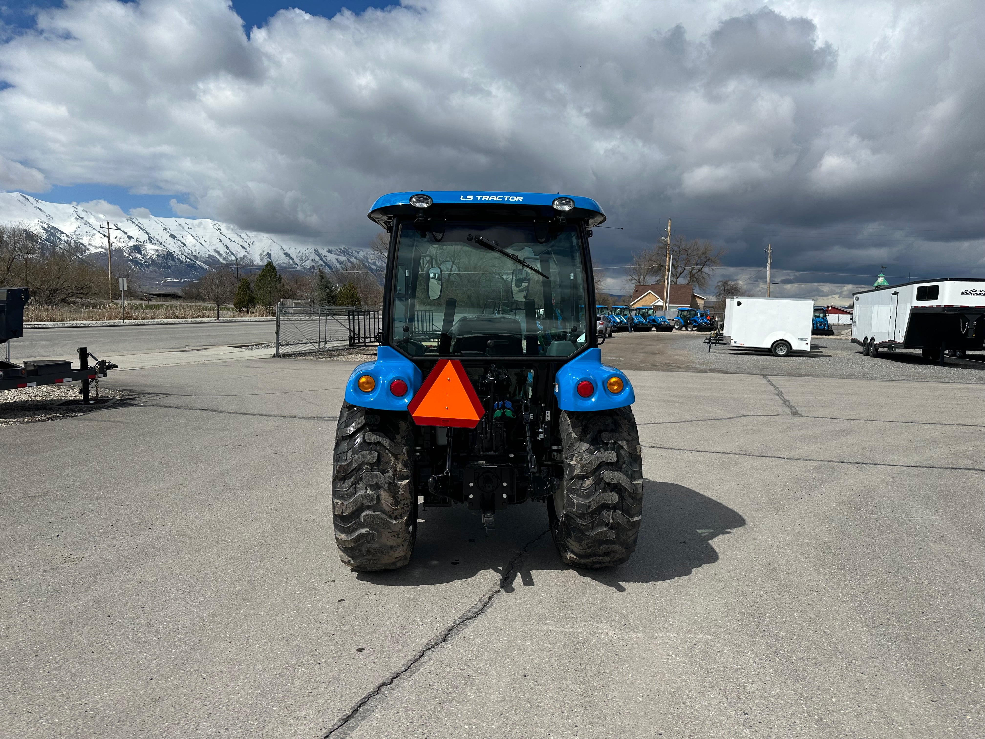 2024 LS MT335-HT WOTH FRONT LOADER