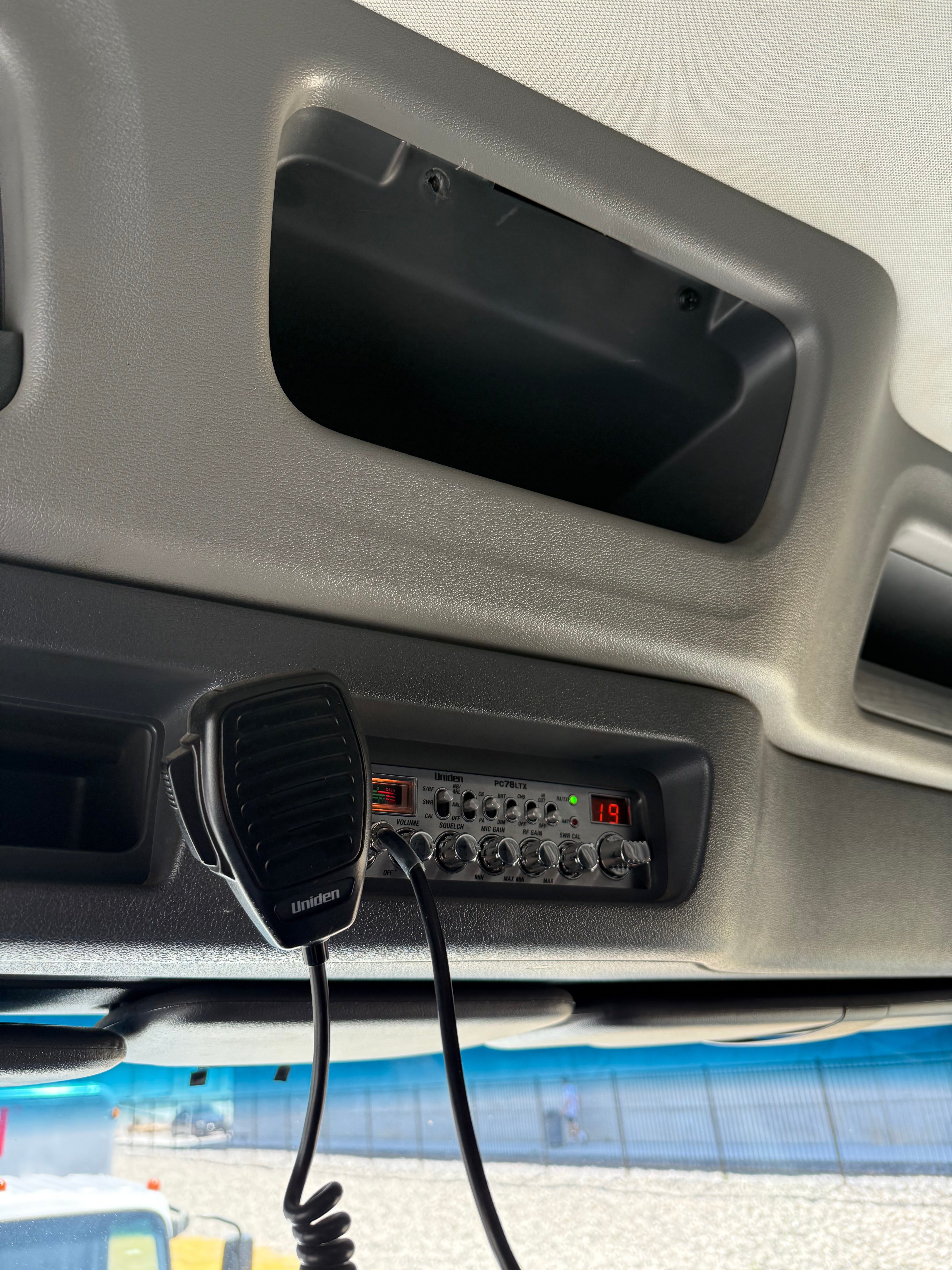 Used 2016 Peterbilt 579 Sleeper Truck