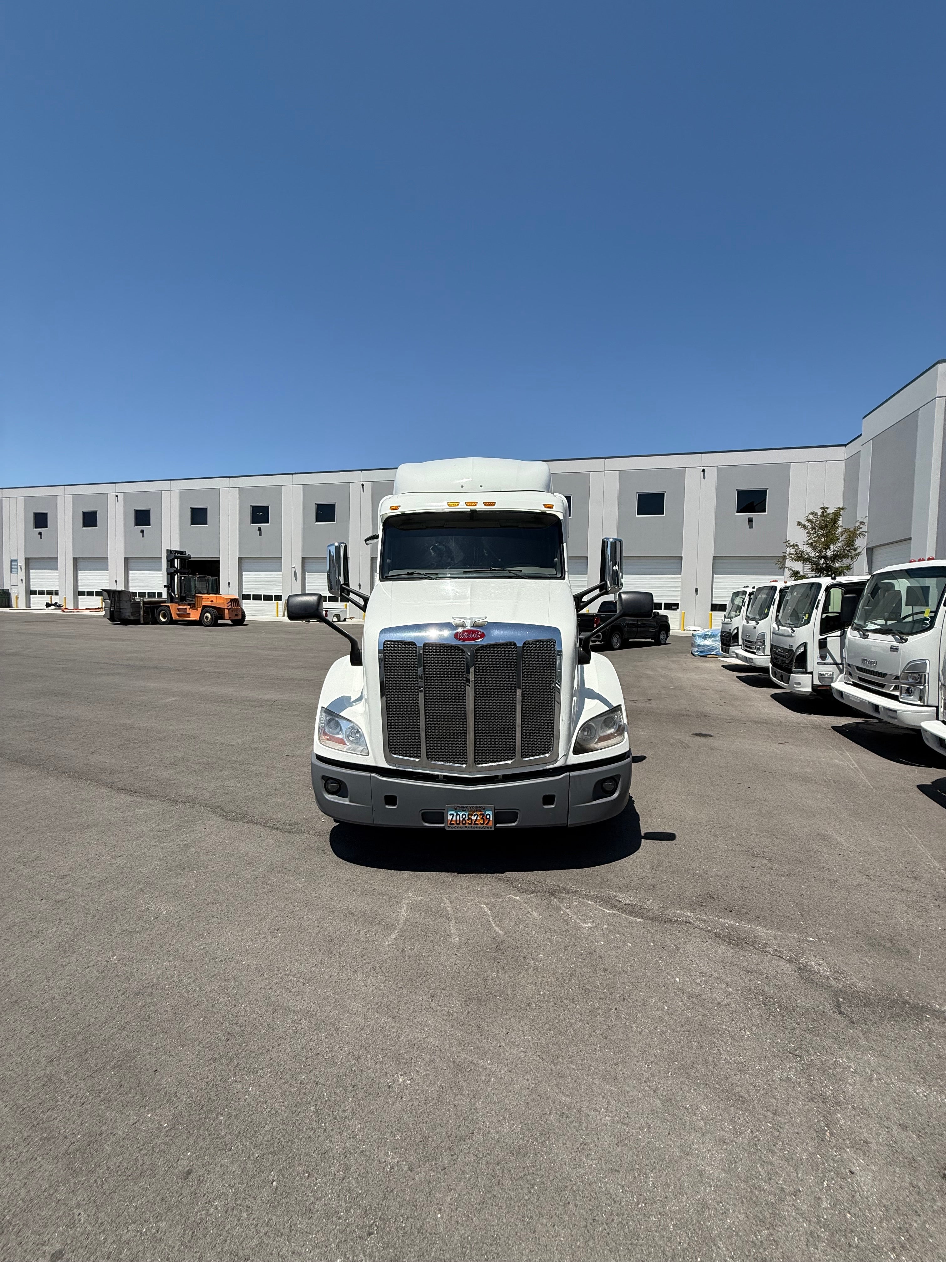 Used 2016 Peterbilt 579 Sleeper Truck