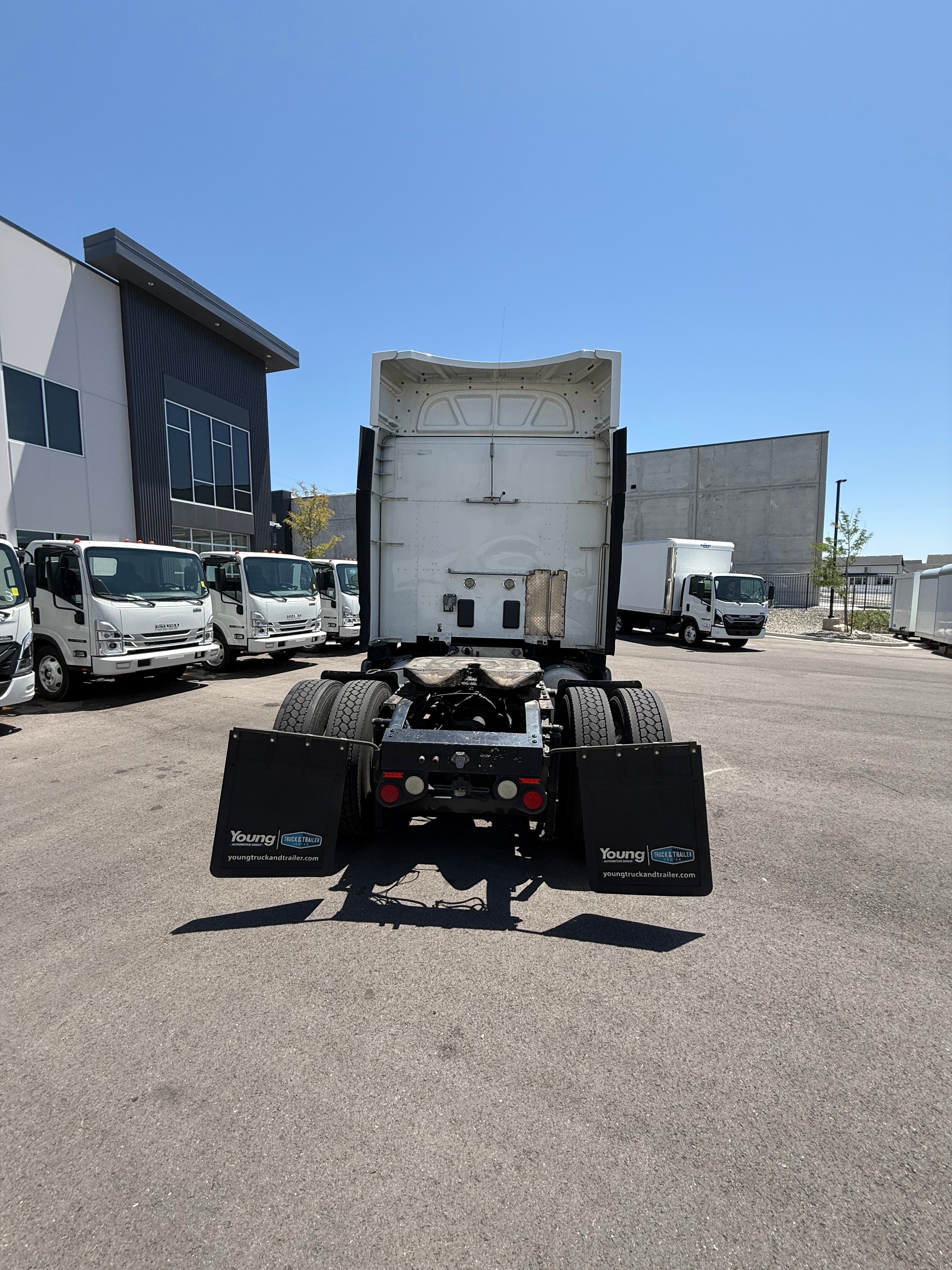 Used 2016 Peterbilt 579 Sleeper Truck