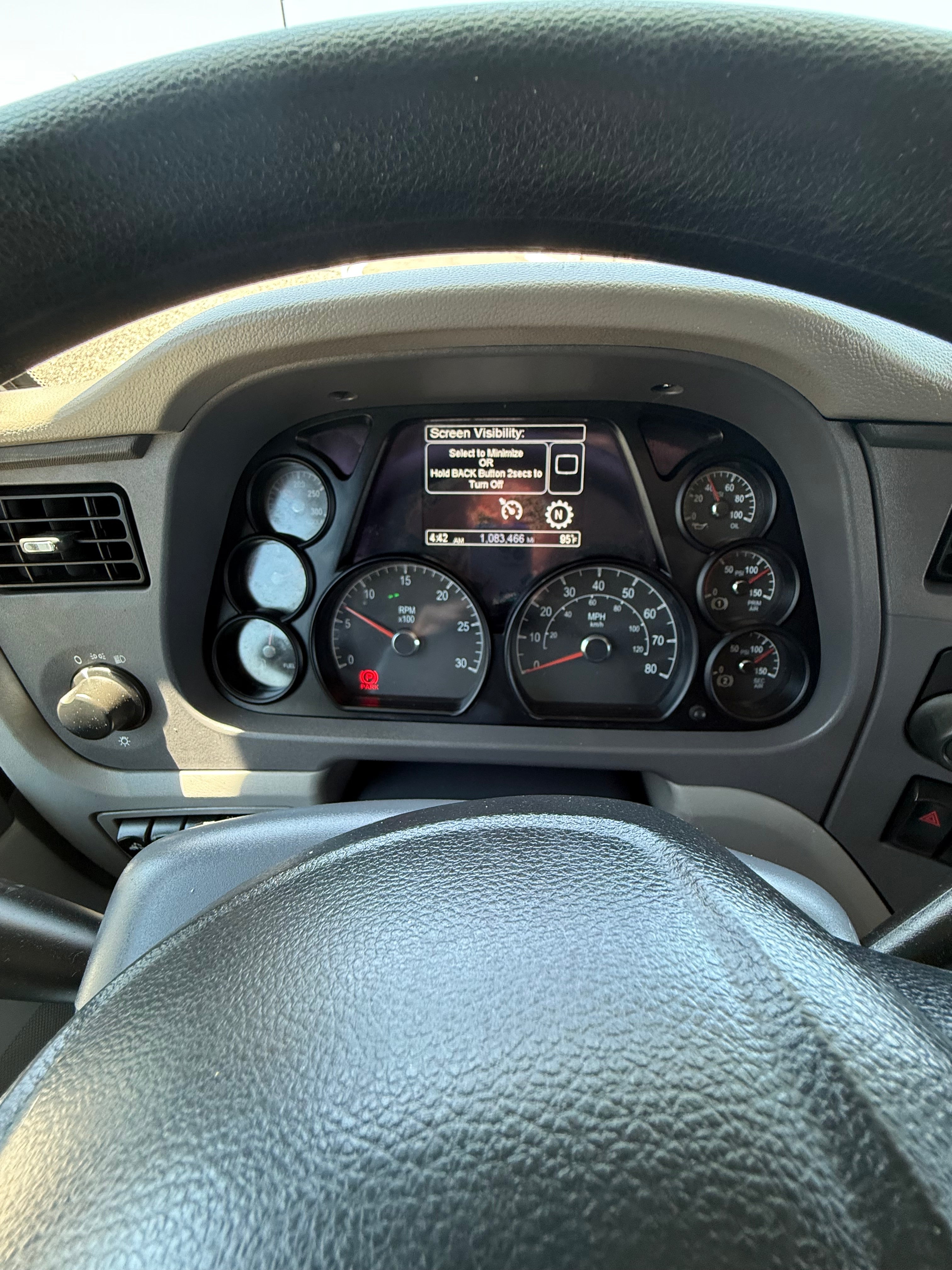 Used 2016 Peterbilt 579 Sleeper Truck