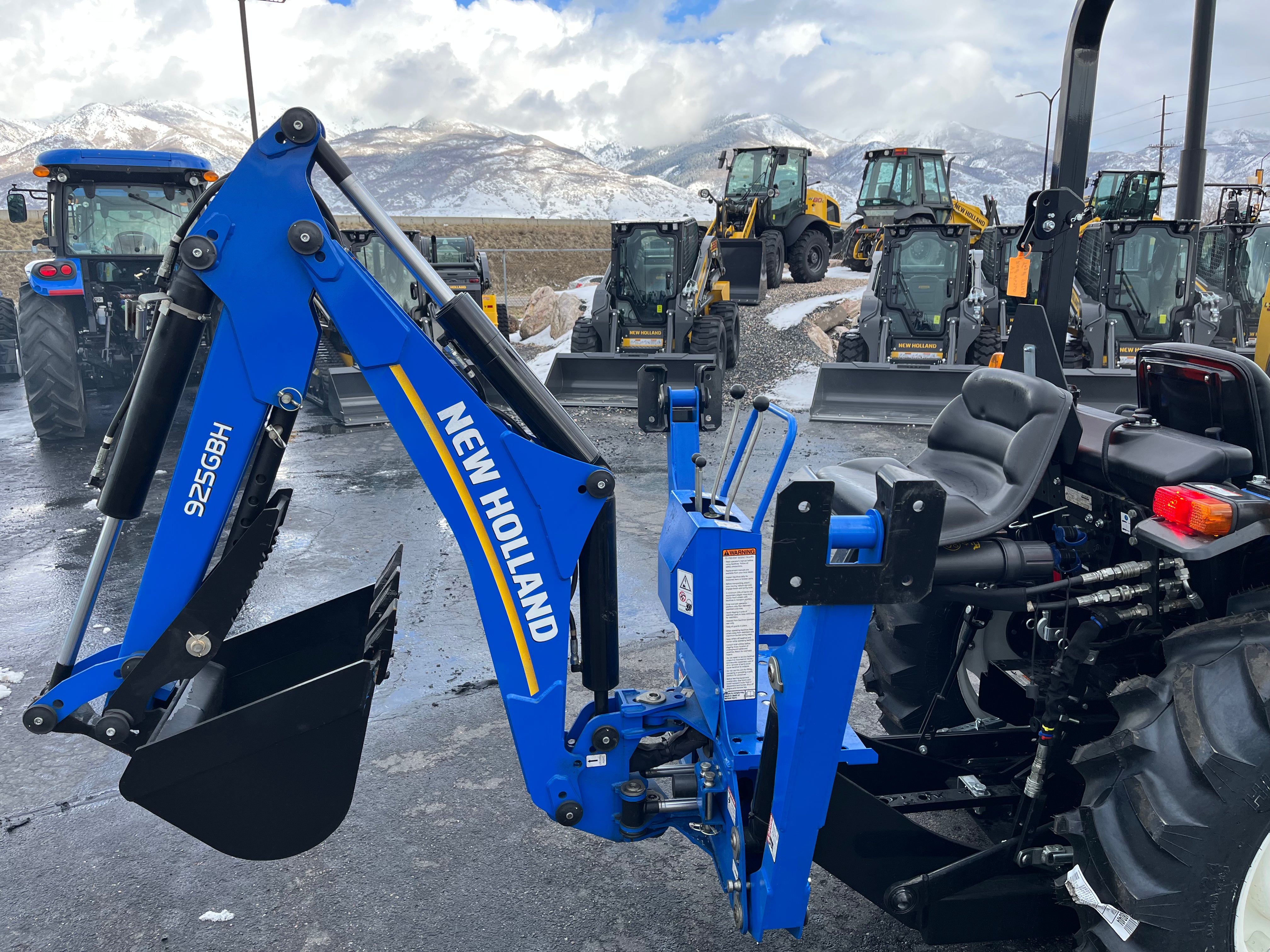 New Holland Workmaster 35 Tractor Backhoe