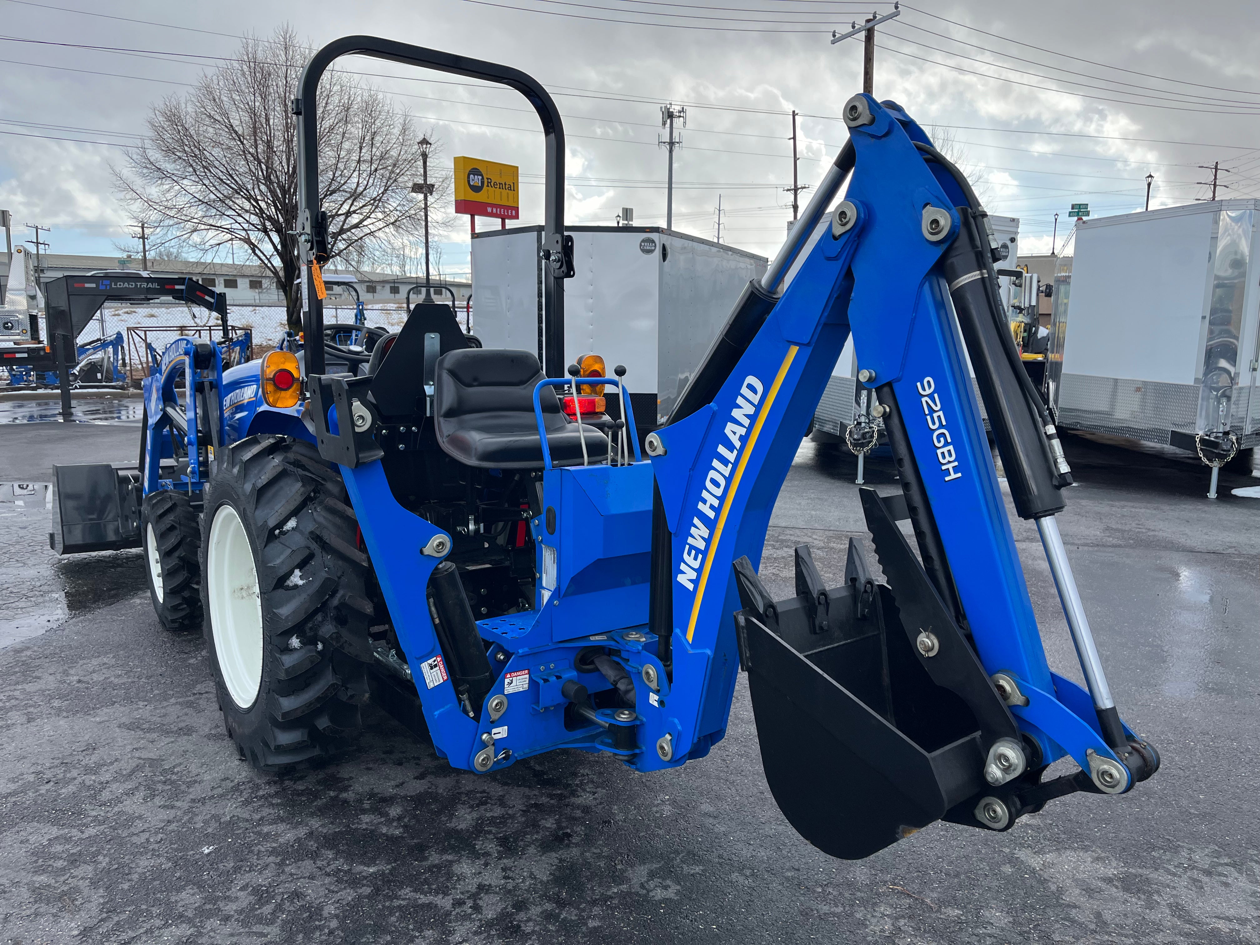 New Holland Workmaster 35 Tractor Backhoe