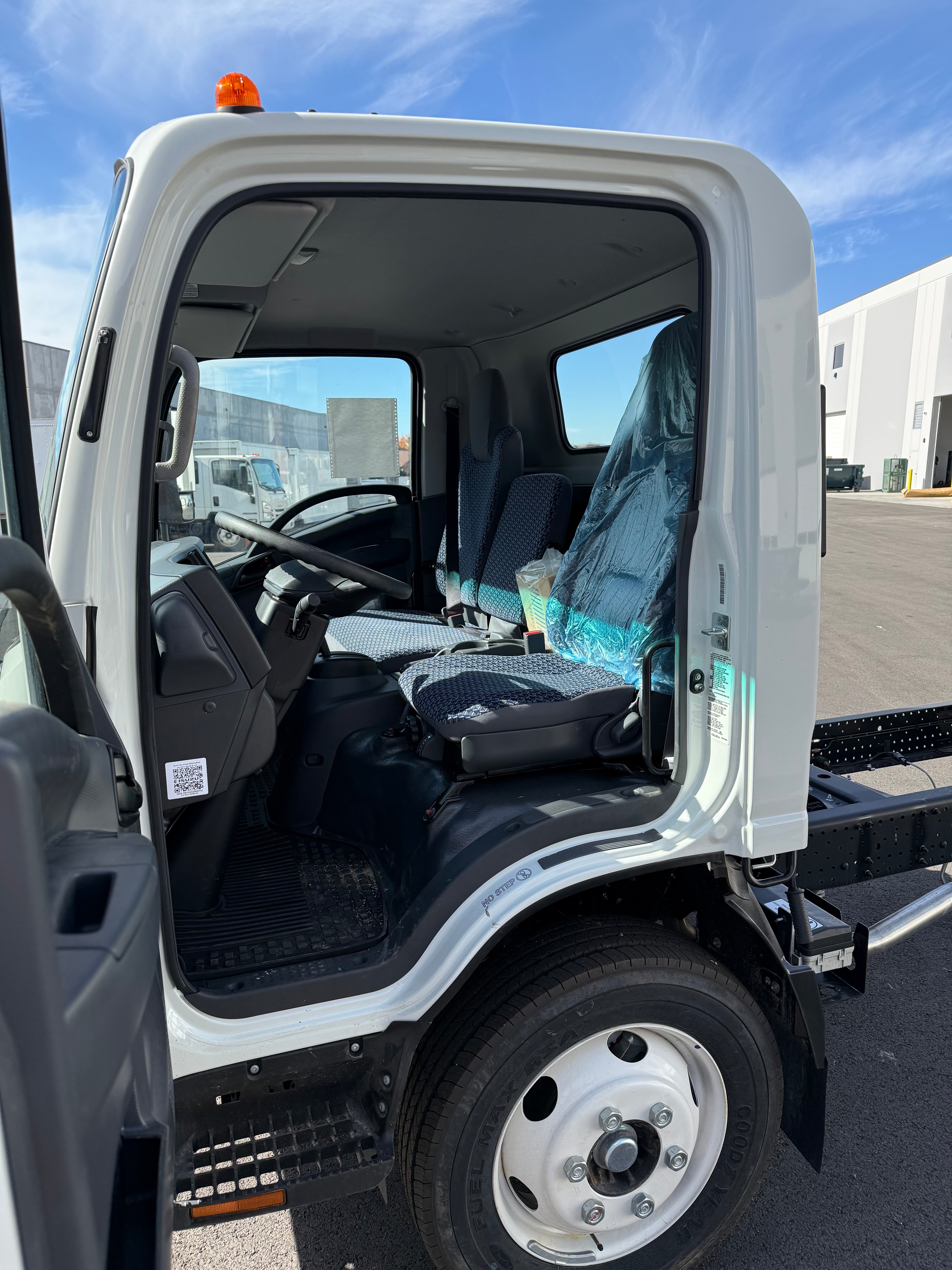 New 2025 Isuzu NRR Gas Cab and Chassis