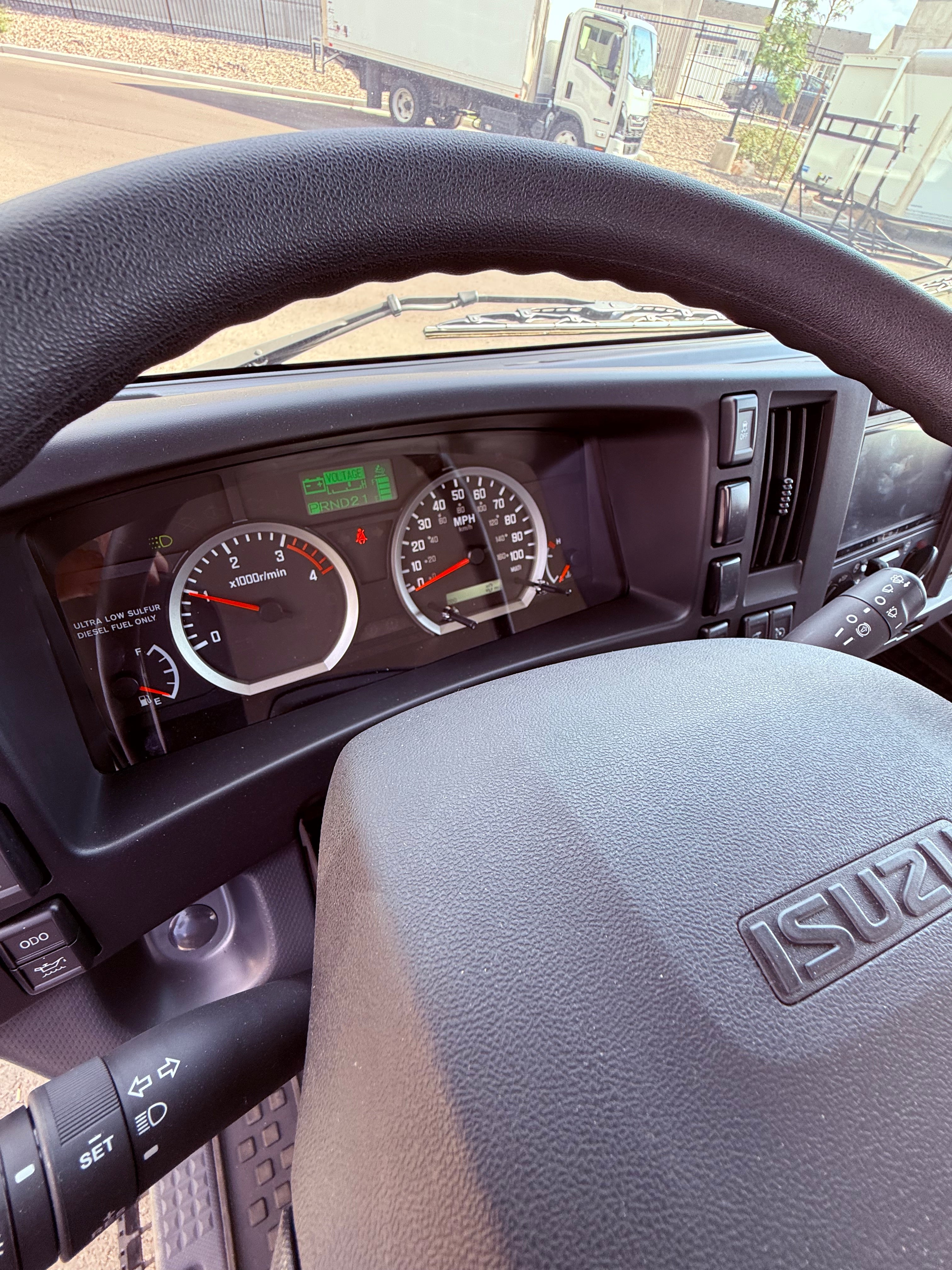 2024 Isuzu NRR Diesel 16' Box Truck