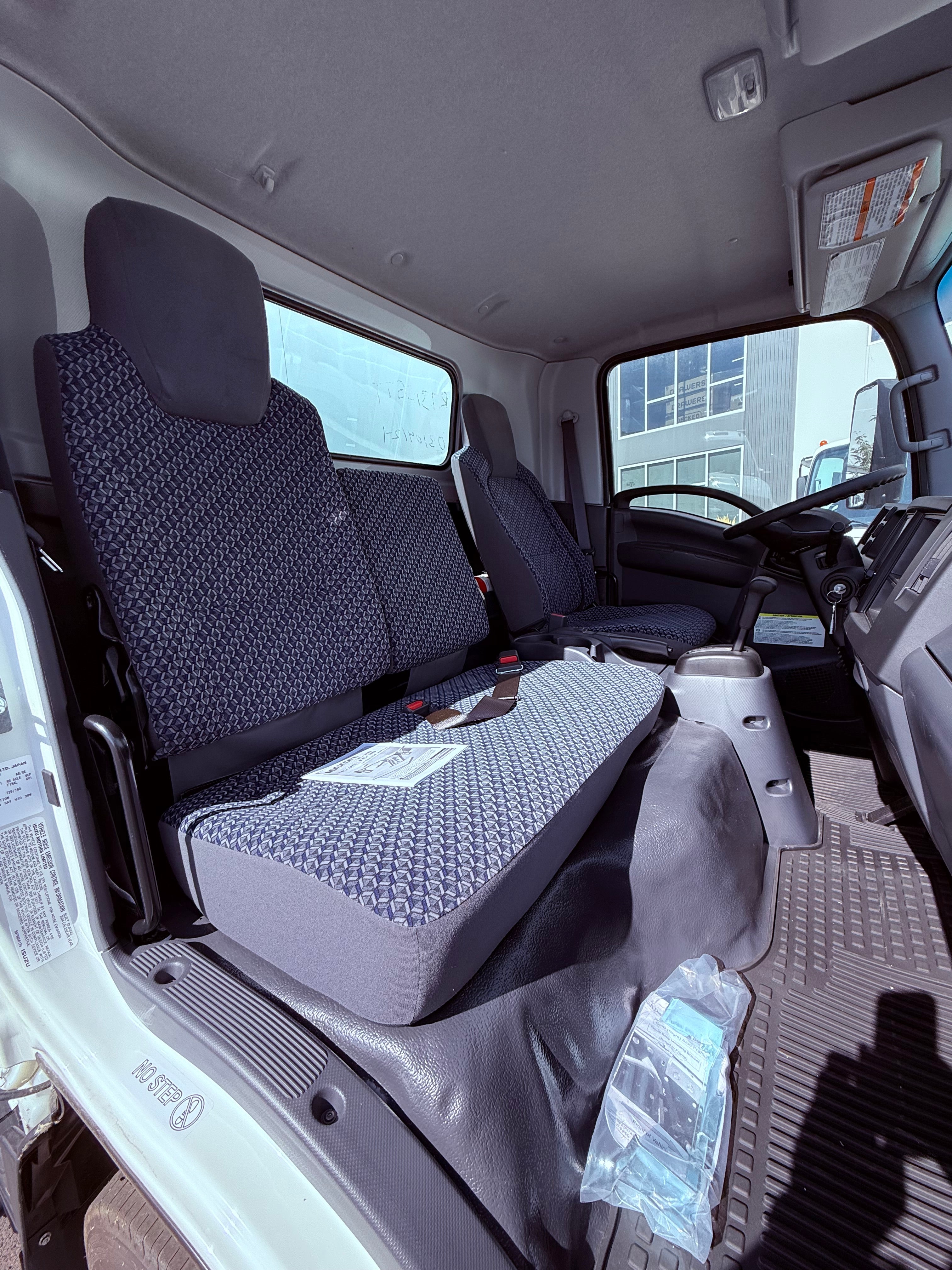 2024 Isuzu NRR Diesel 16' Box Truck