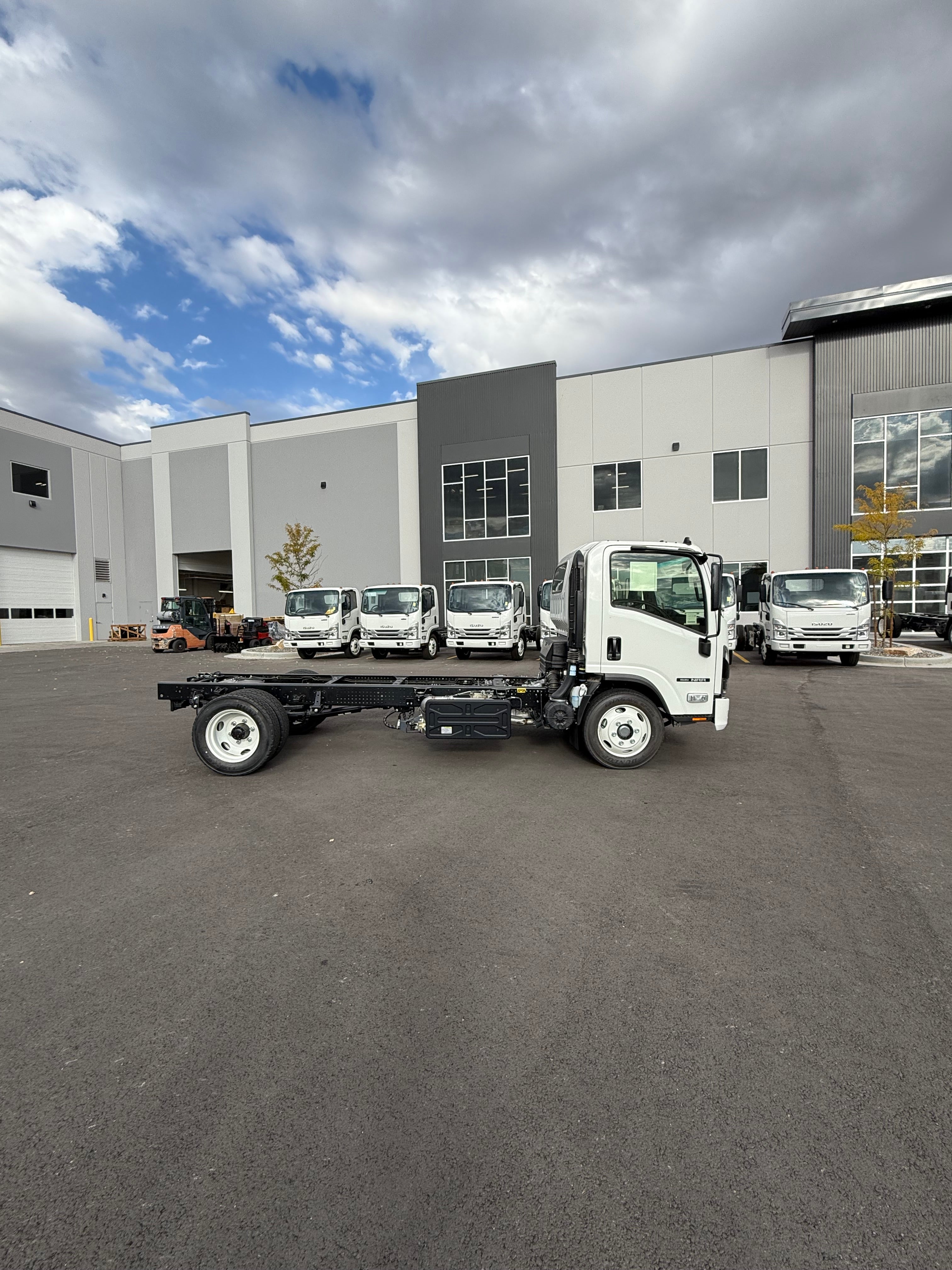 2025 Isuzu NRR Diesel Cab and Chassis