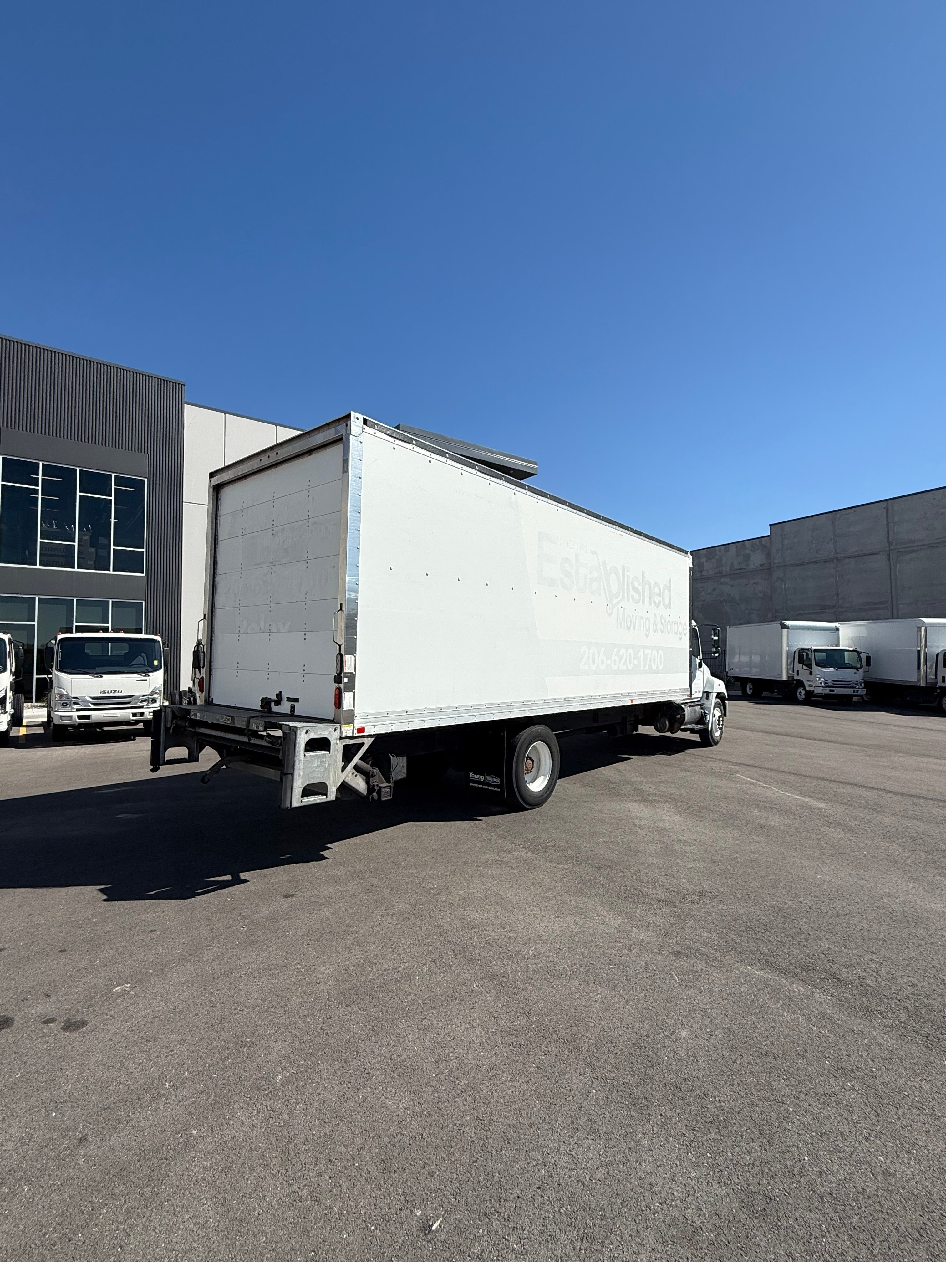 USED 2019 HINO 268A 26,000 GVW 26' BOX TRUCK