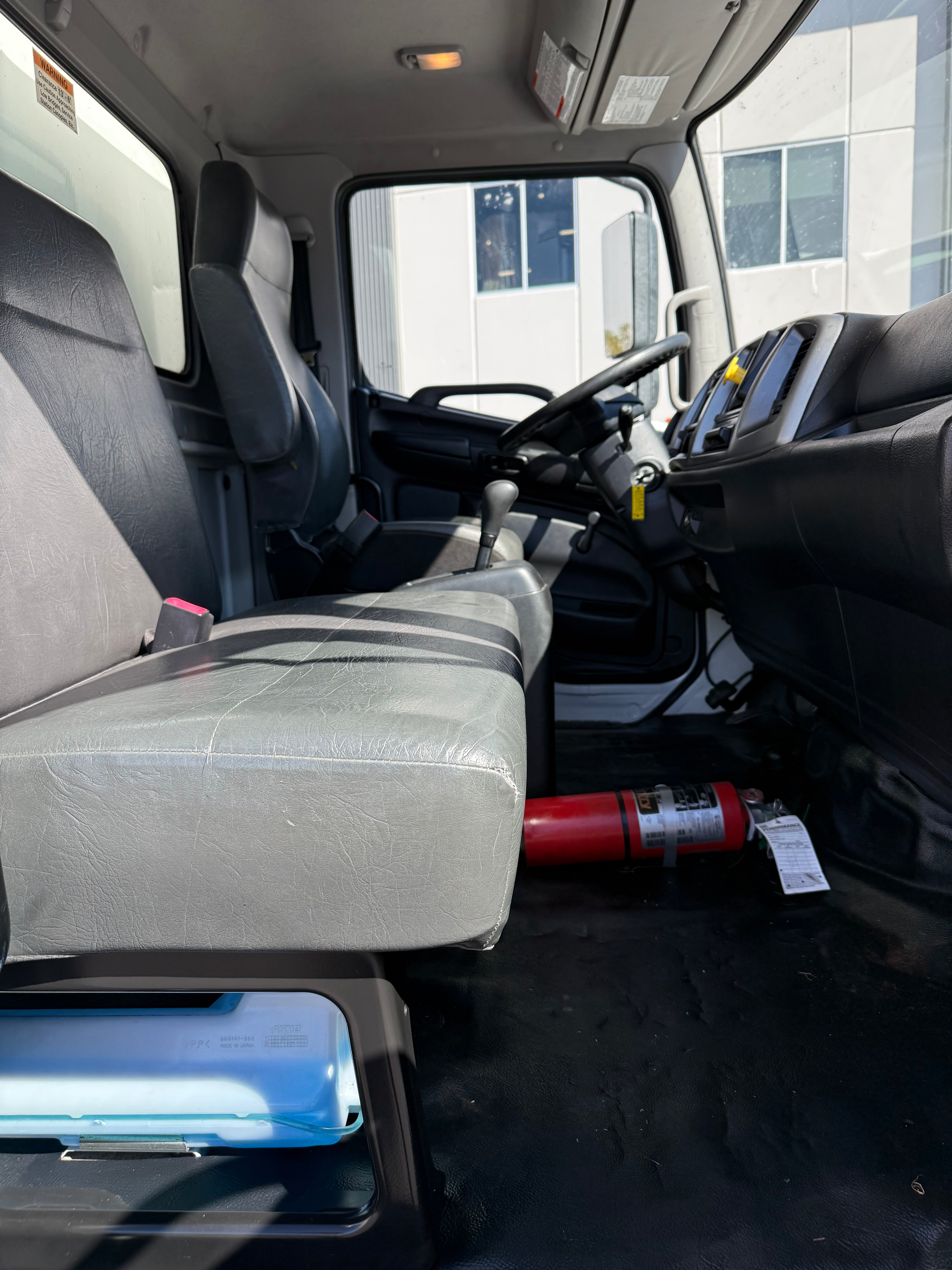 USED 2019 HINO 268A 26,000 GVW 26' BOX TRUCK