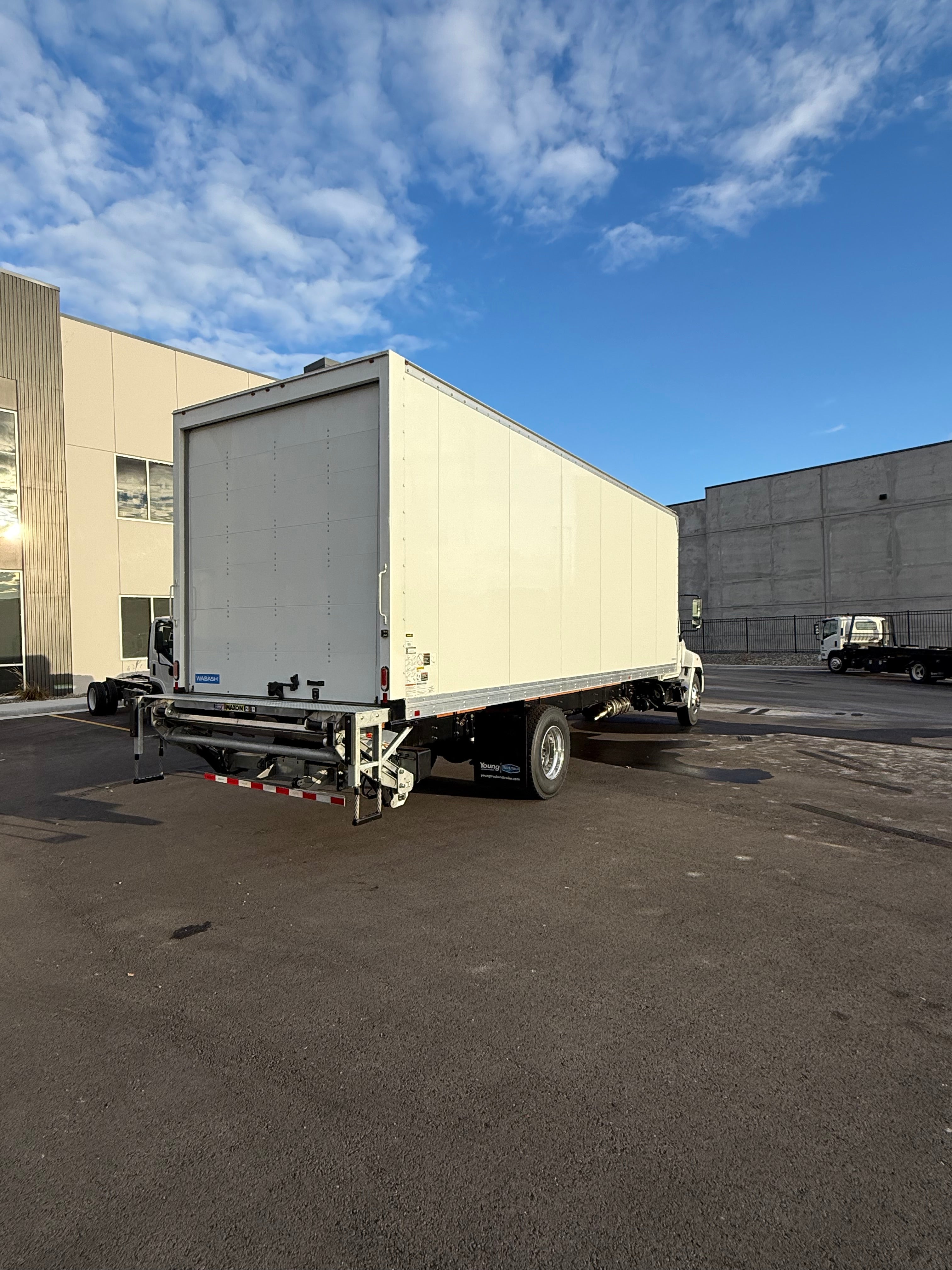 2025 Hino L6 26' Box Truck with Liftgate