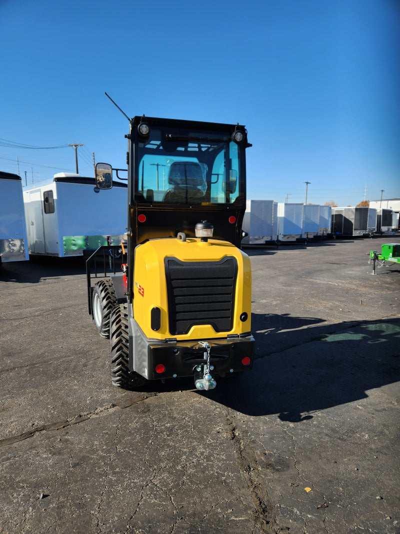 New Holland ML23 Small Articulating Loader