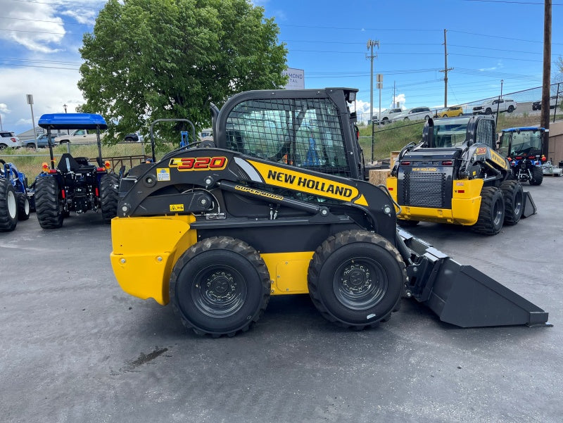 New Holland L320 Skid Steer - HVAC Cab