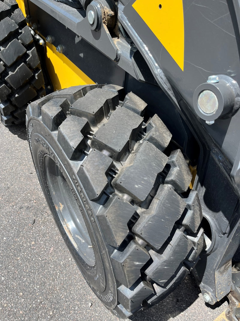 Pre-Owned 2022 New Holland L328 Skid Steer