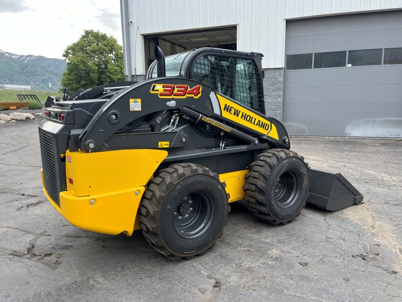 New Holland L334 Skid Steer