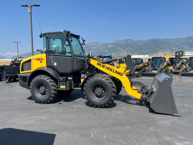 New Holland W80C Wheel Loader