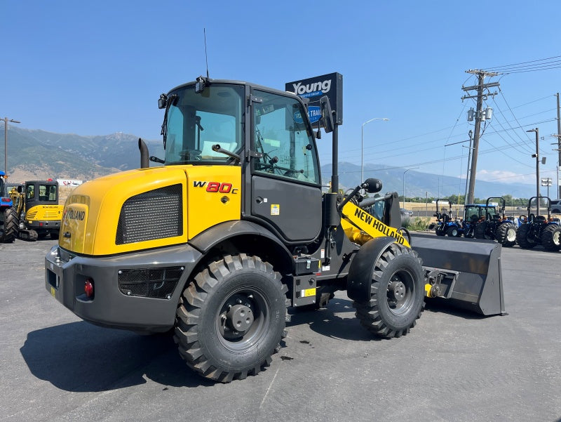 New Holland W80C Wheel Loader